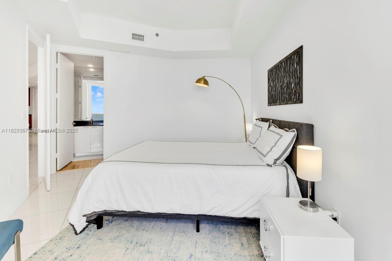 16001 Collins Ave #1903, Sunny Isles Beach FL 33160
