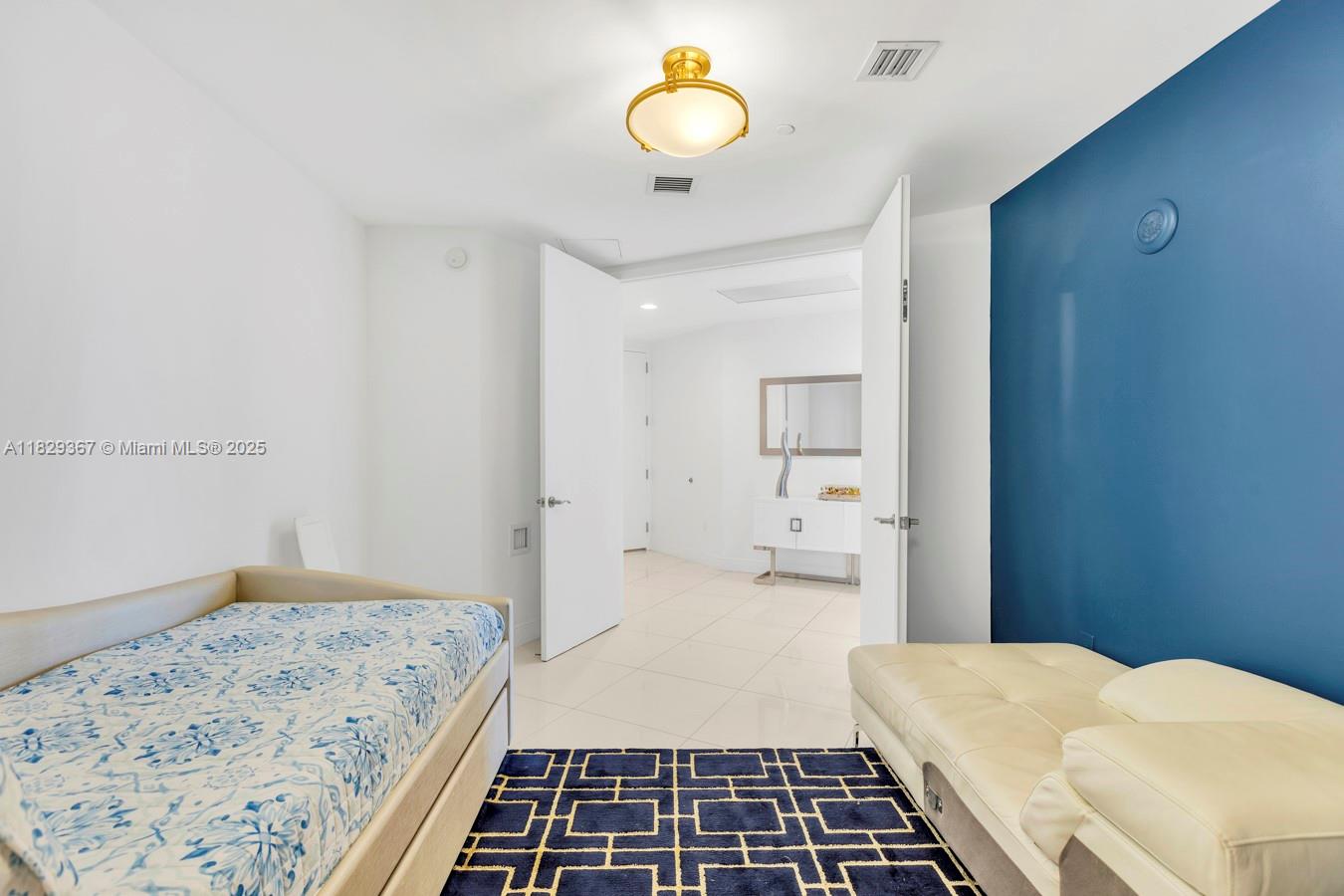 16001 Collins Ave #1903, Sunny Isles Beach FL 33160