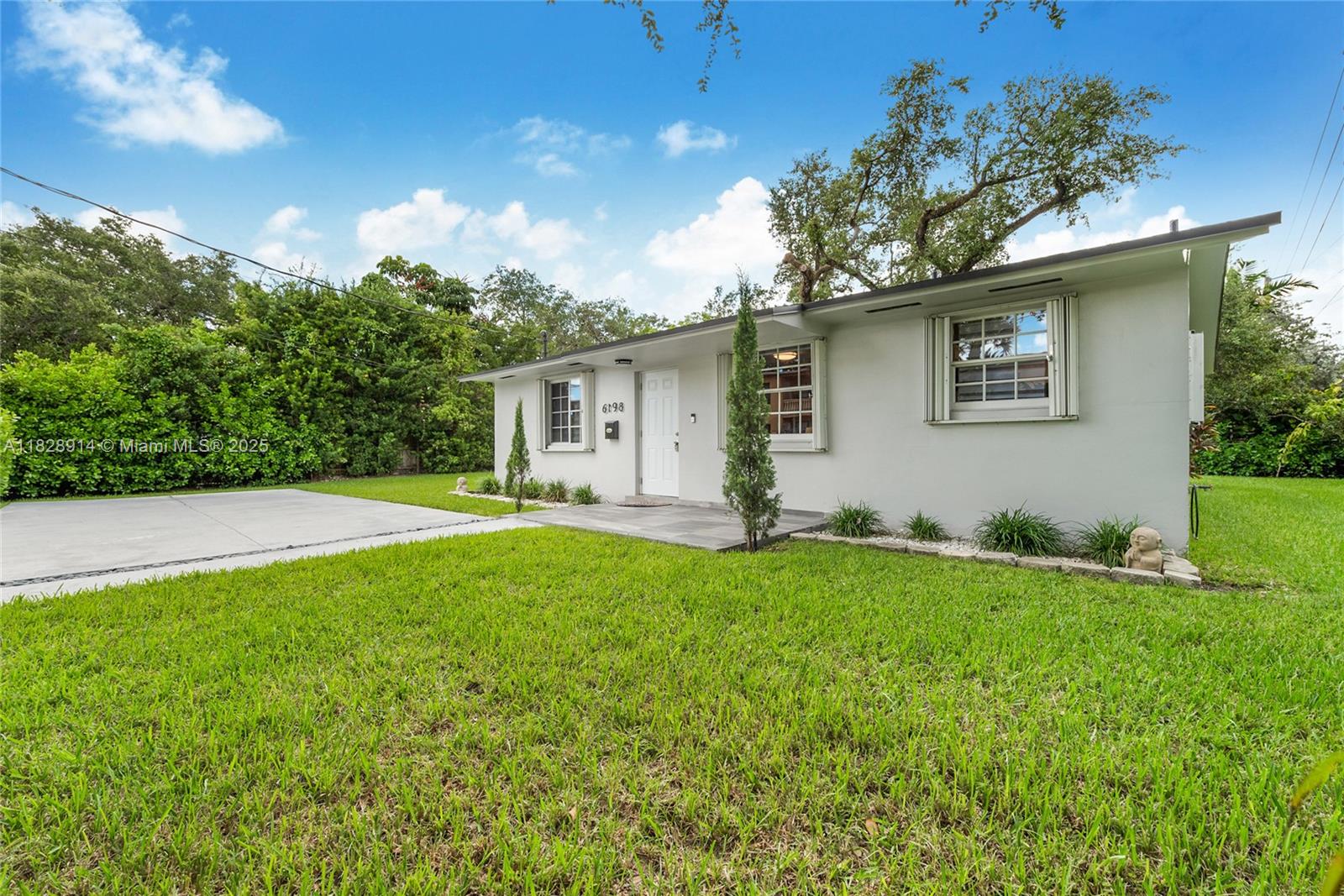 6198 SW 63rd St, South Miami, Florida image 2