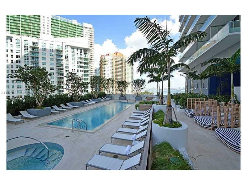 1300 Brickell Bay Dr #2900, Miami FL 33131