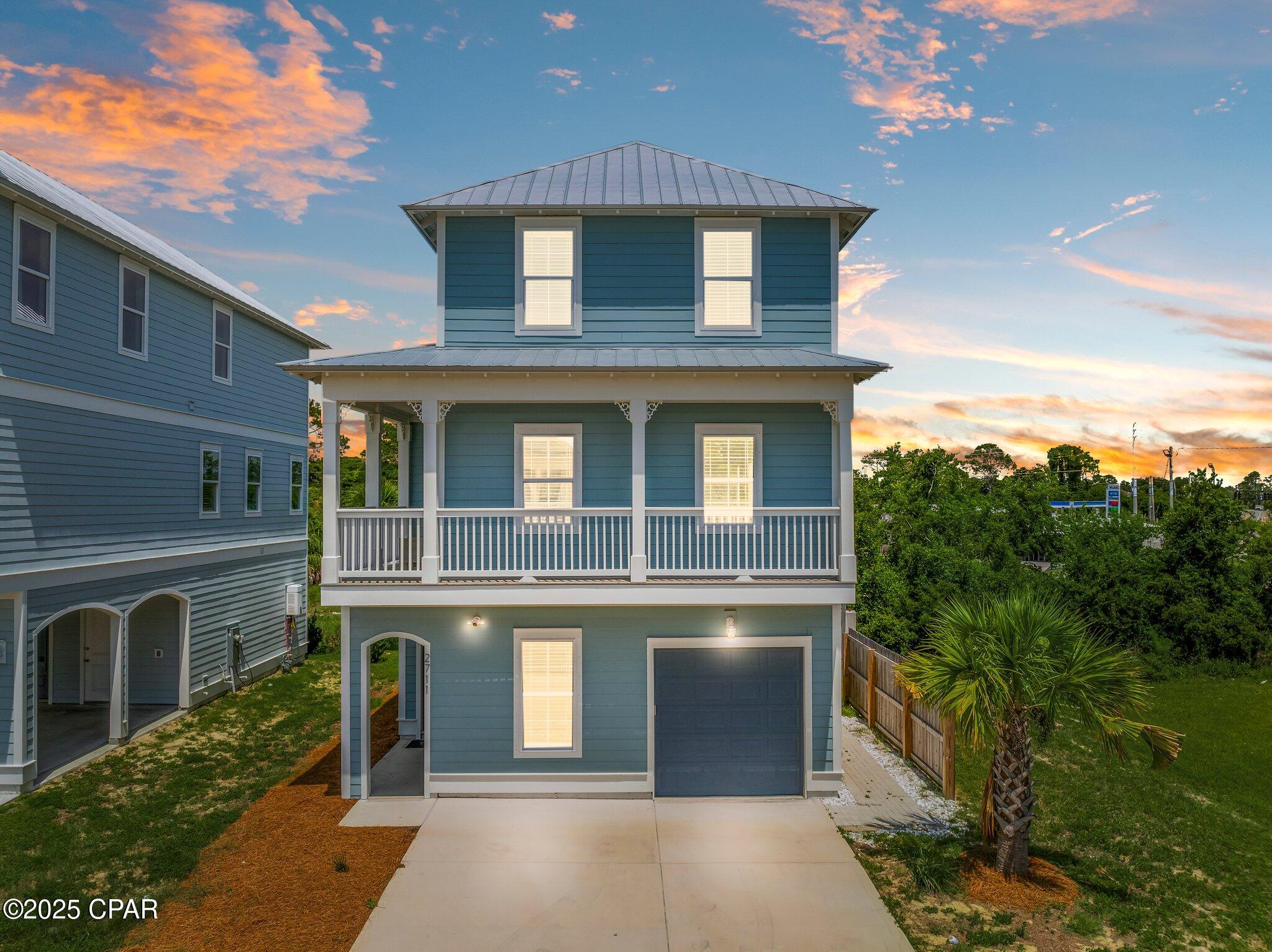 2711 Lagoon Manor Drive