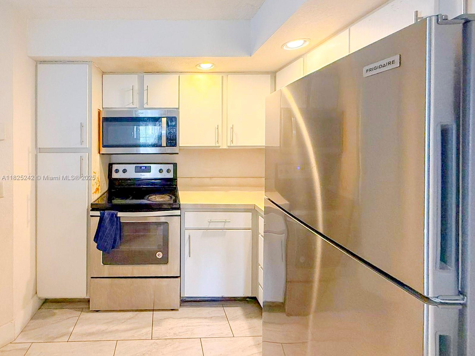 3440 Pinewalk Dr N Unit 518, Margate, Florida 33063