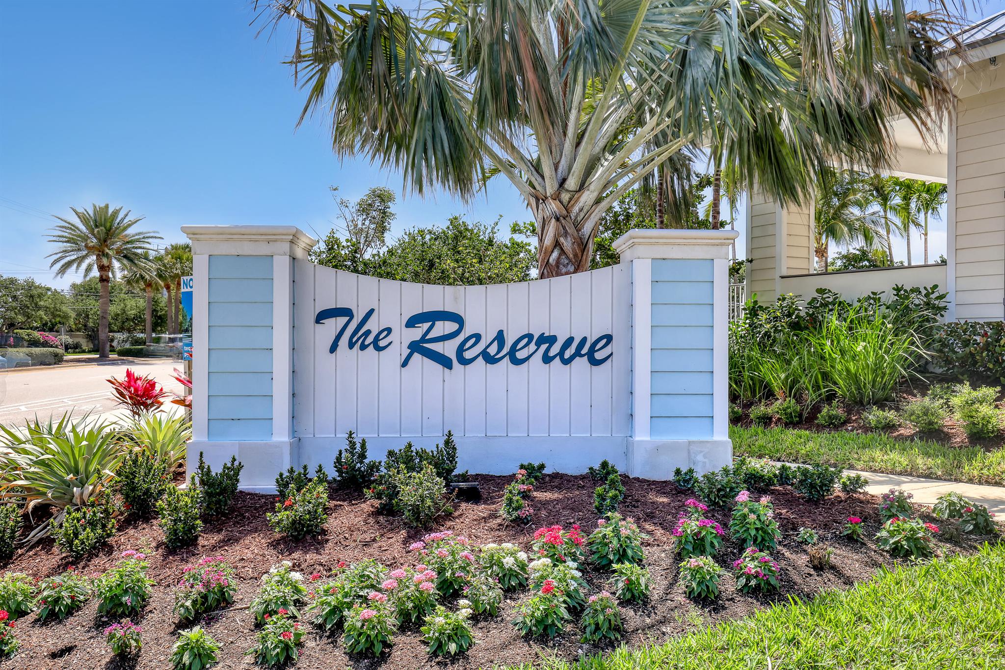 Image to showcase the property located at 154 Sea Grape Lane