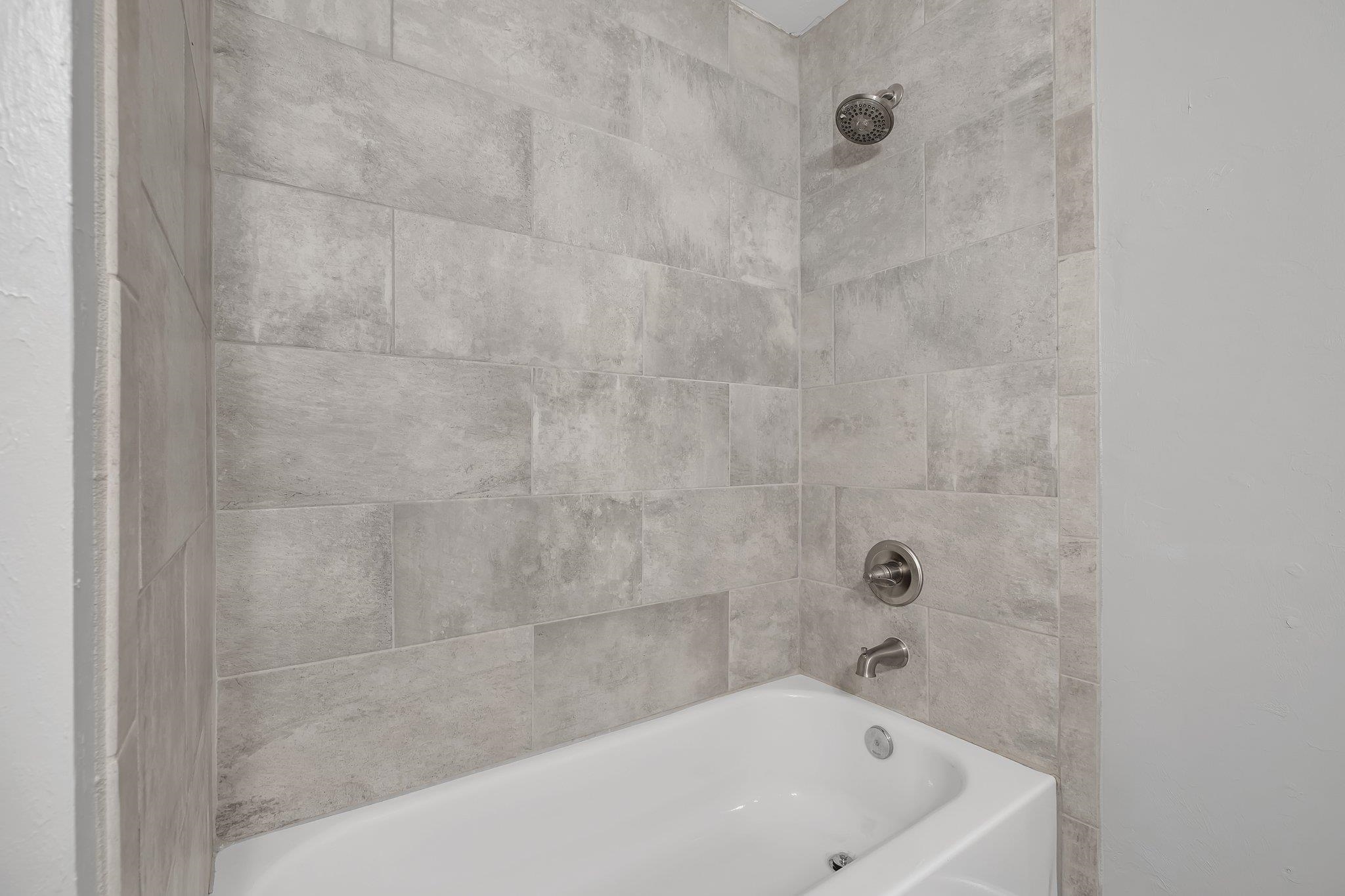 2760 Raintree Circle, Tallahassee, Texas image 21