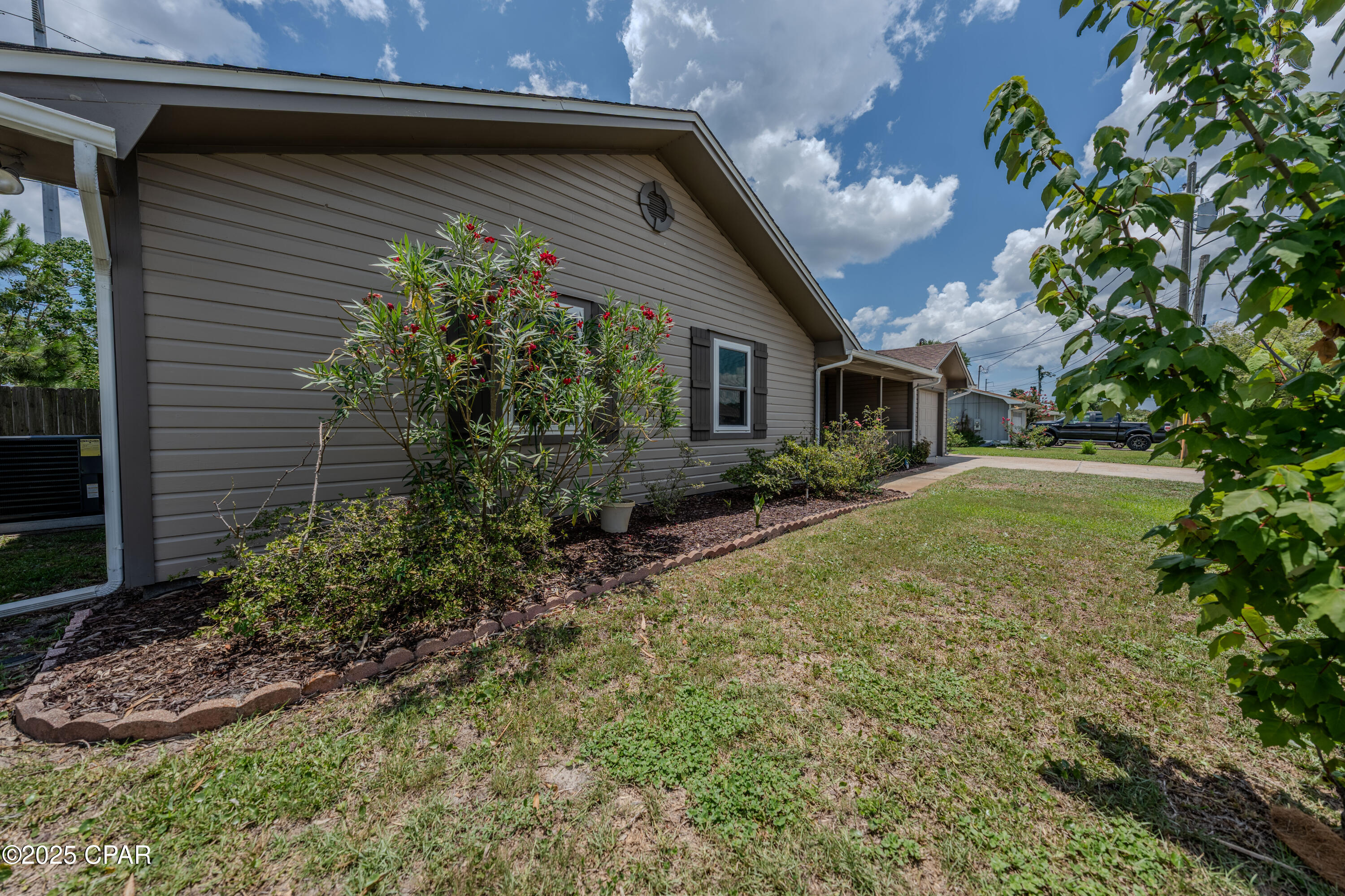 Image 6 For 2901 Gallagher Drive