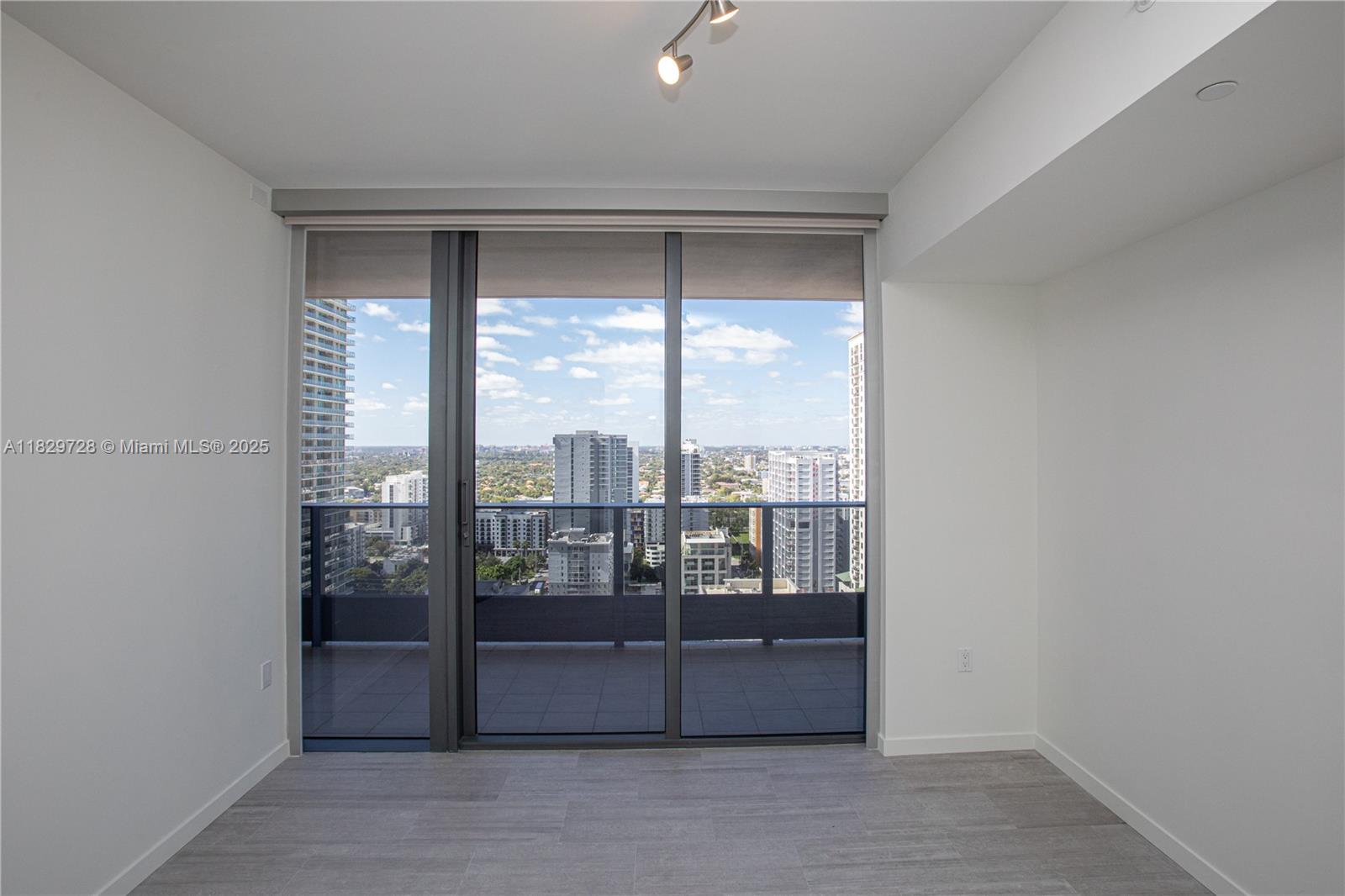 1000 Brickell Plz #2610, Miami FL 33131