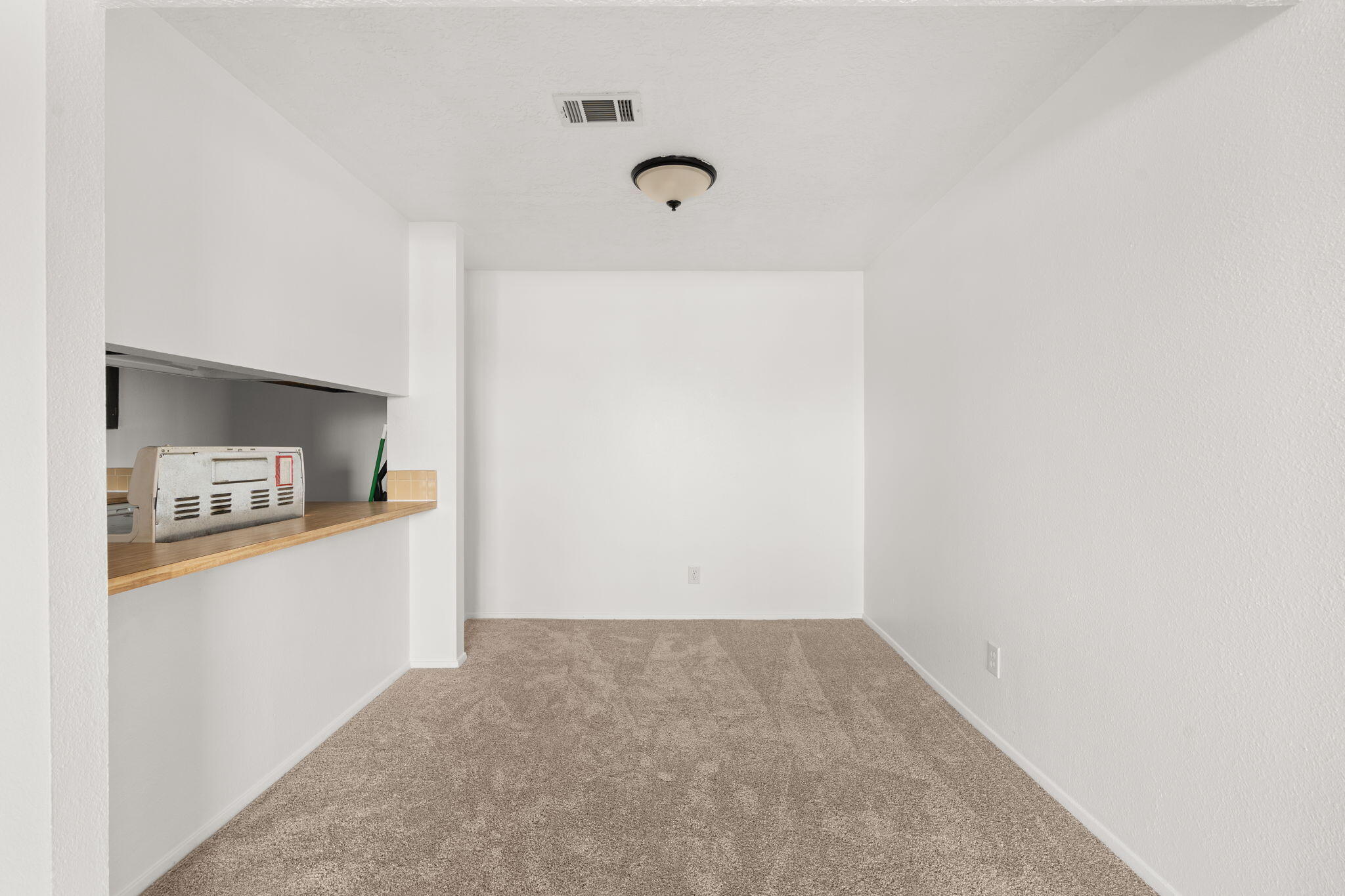 3869 MONTGOMERY Boulevard NE 1636 