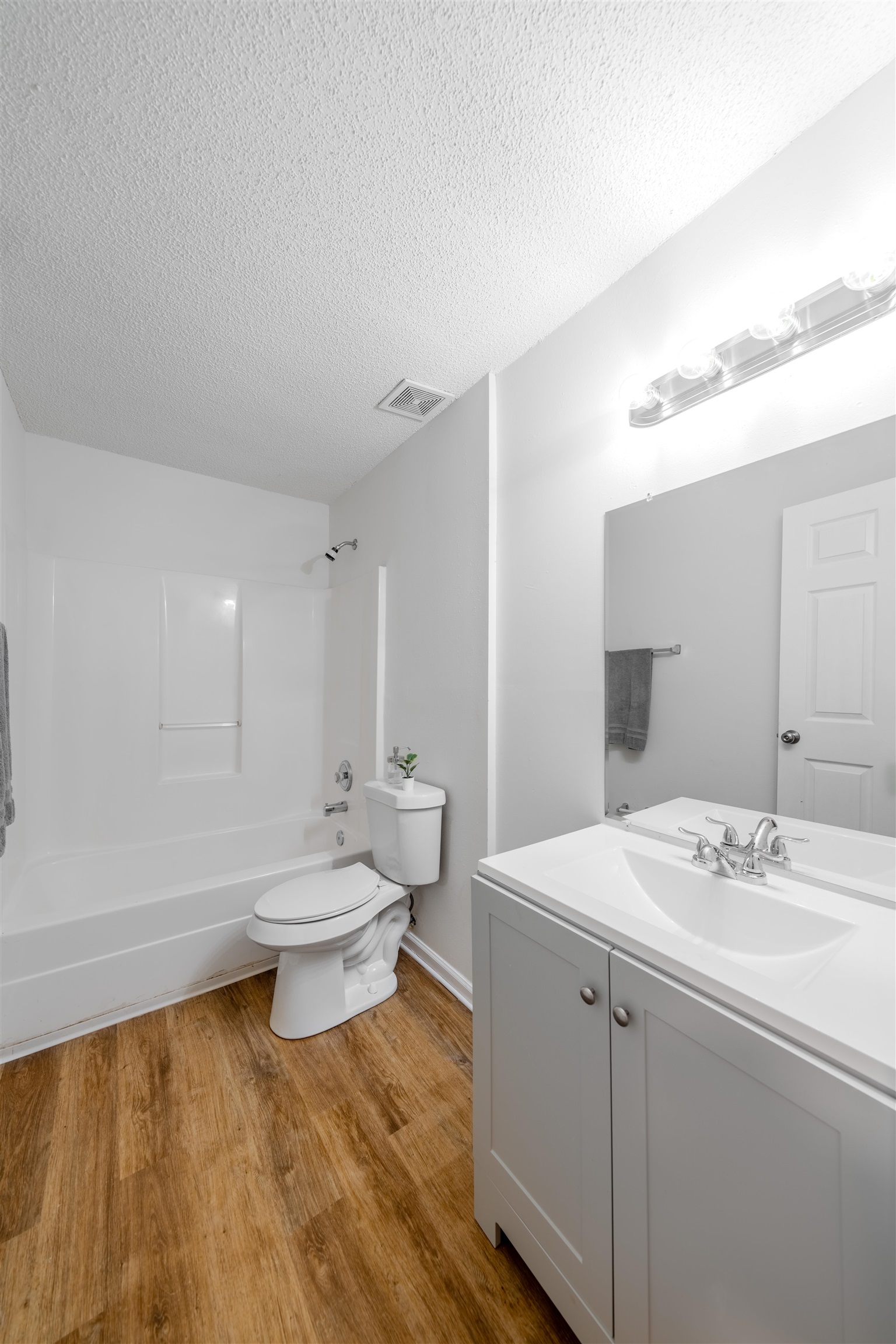 3073 Reed Lane, Tallahassee, Texas image 12
