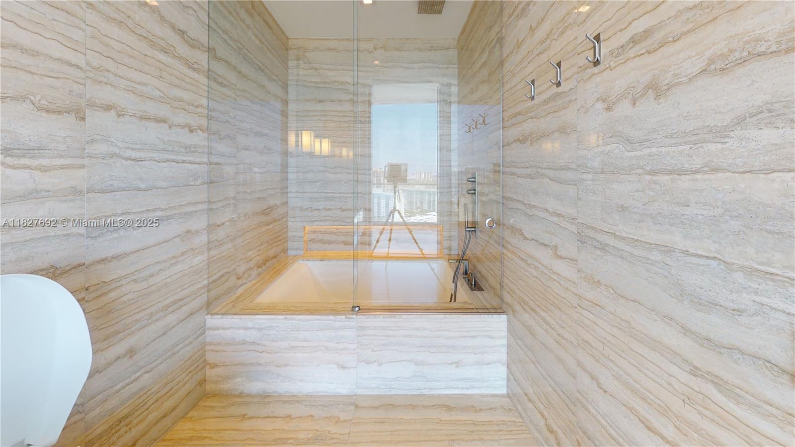 18975 Collins Ave #2405, Sunny Isles Beach FL 33160
