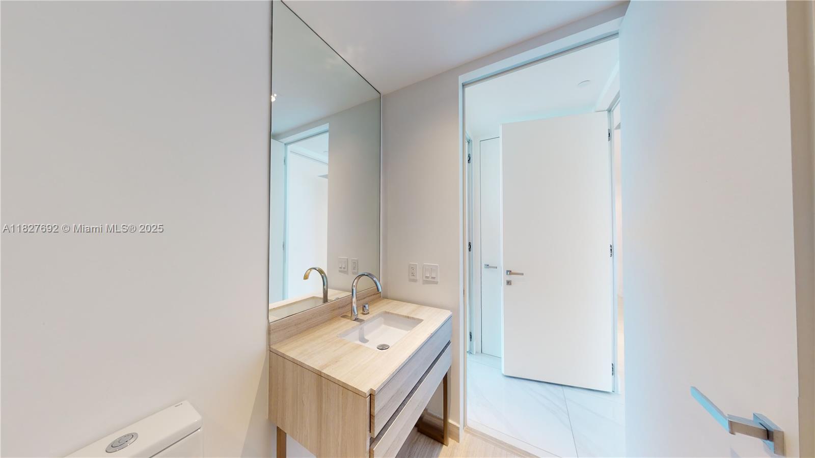 18975 Collins Ave #2405, Sunny Isles Beach FL 33160