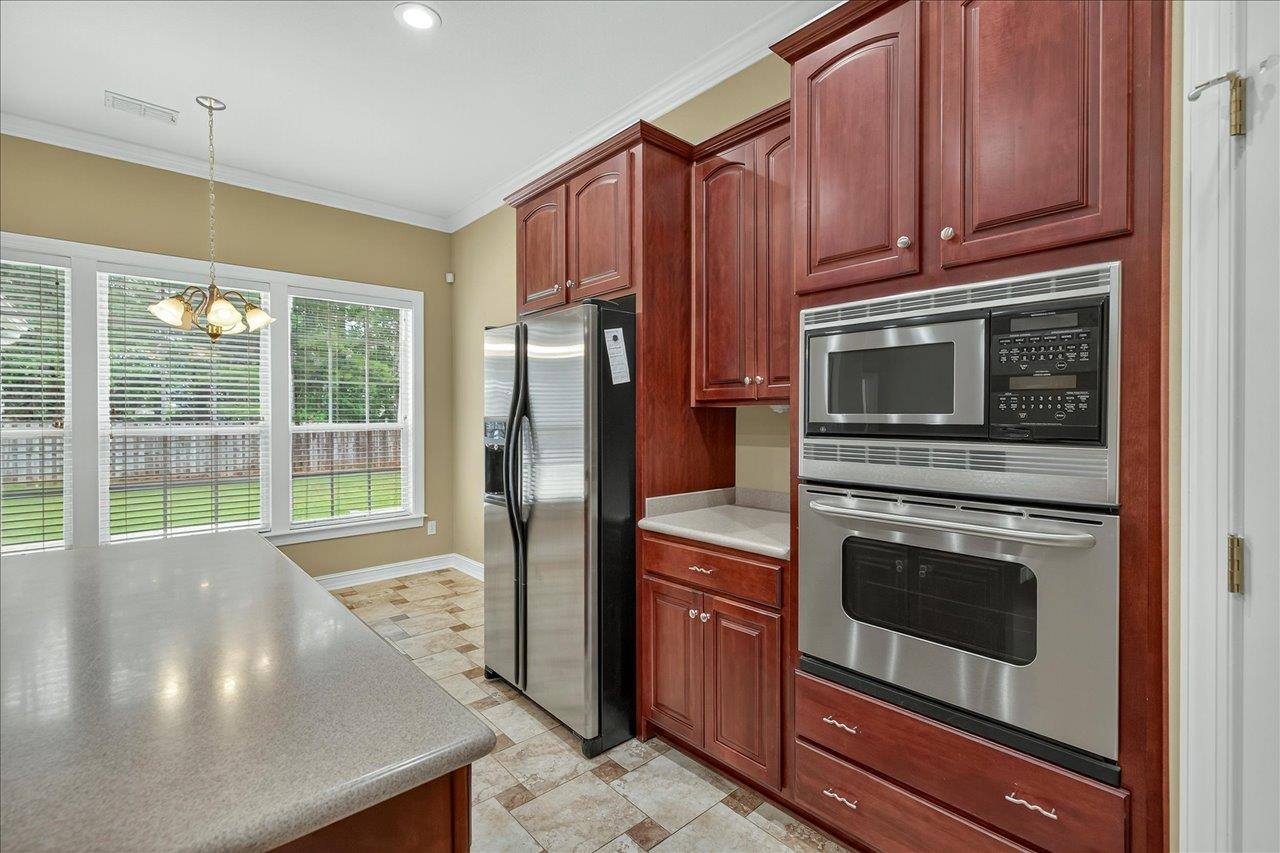 5127 Wild Rose Way, Tallahassee, Texas image 17