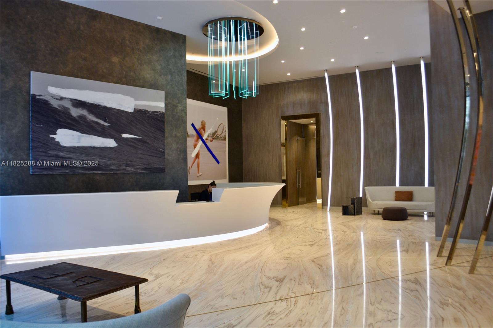 1000 Brickell Plaza #4704, Miami FL 33131