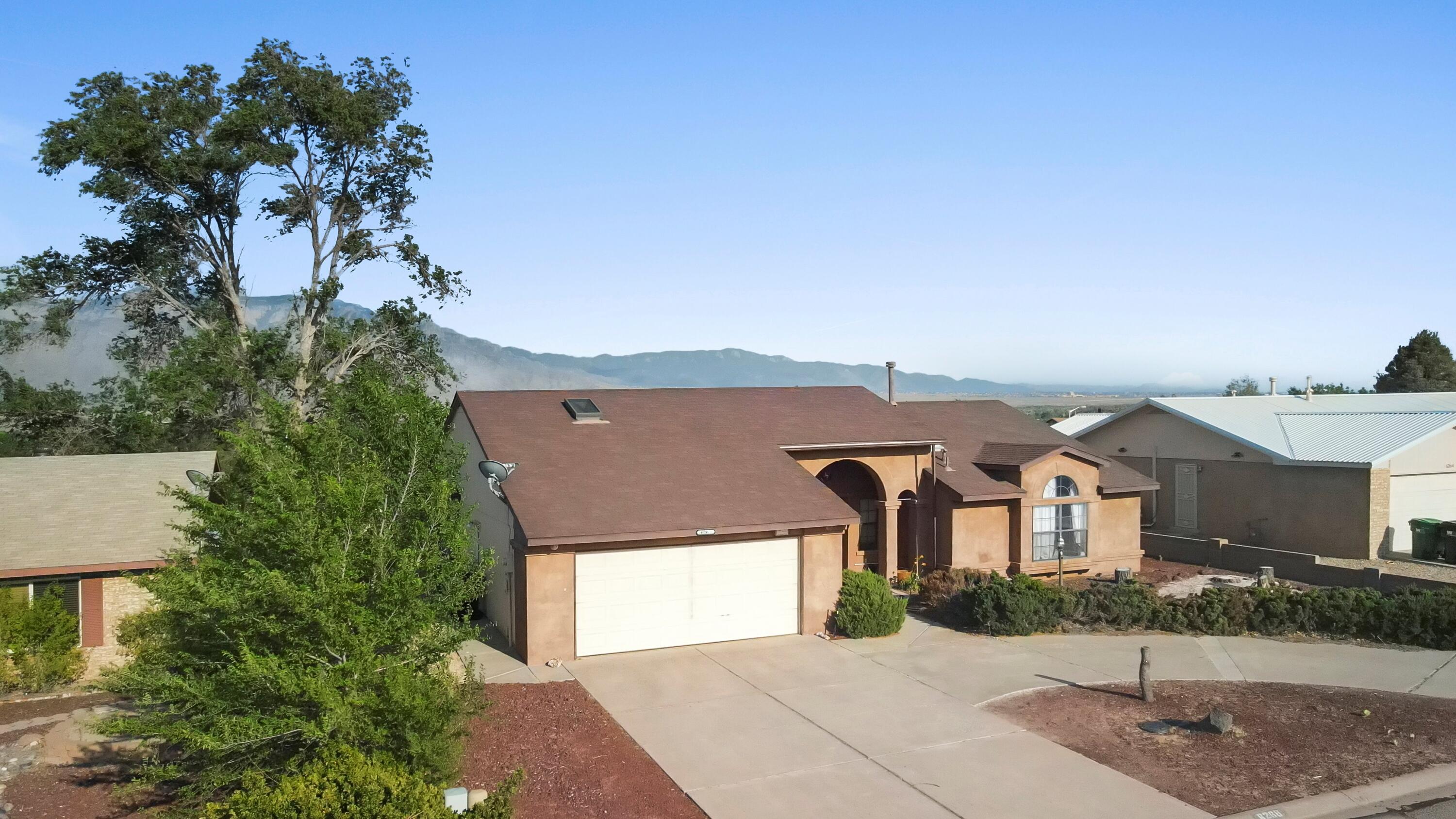 6268 APACHE PLUME Road NE 