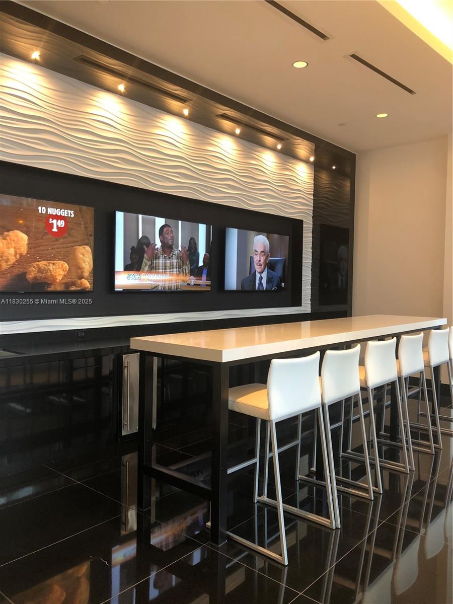 851 NE 1st Ave #4404, Miami FL 33132