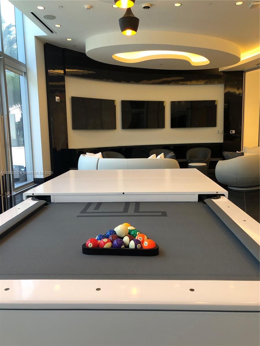 851 NE 1st Ave #4404, Miami FL 33132