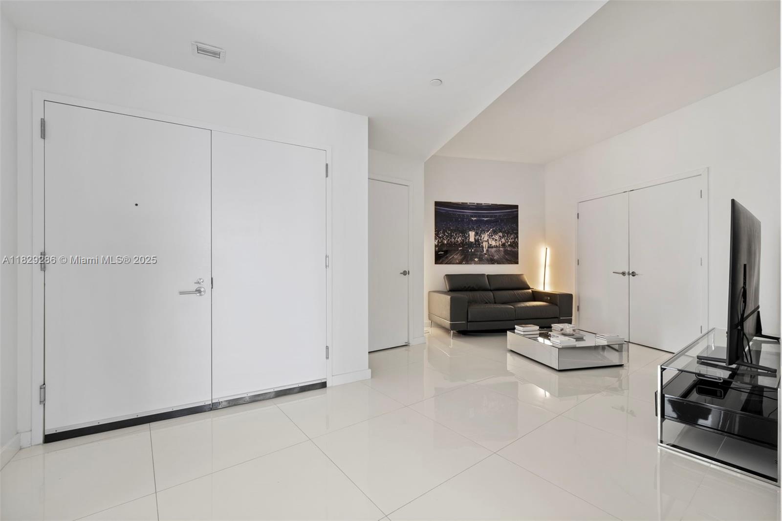 851 NE 1st Ave #3201, Miami FL 33132