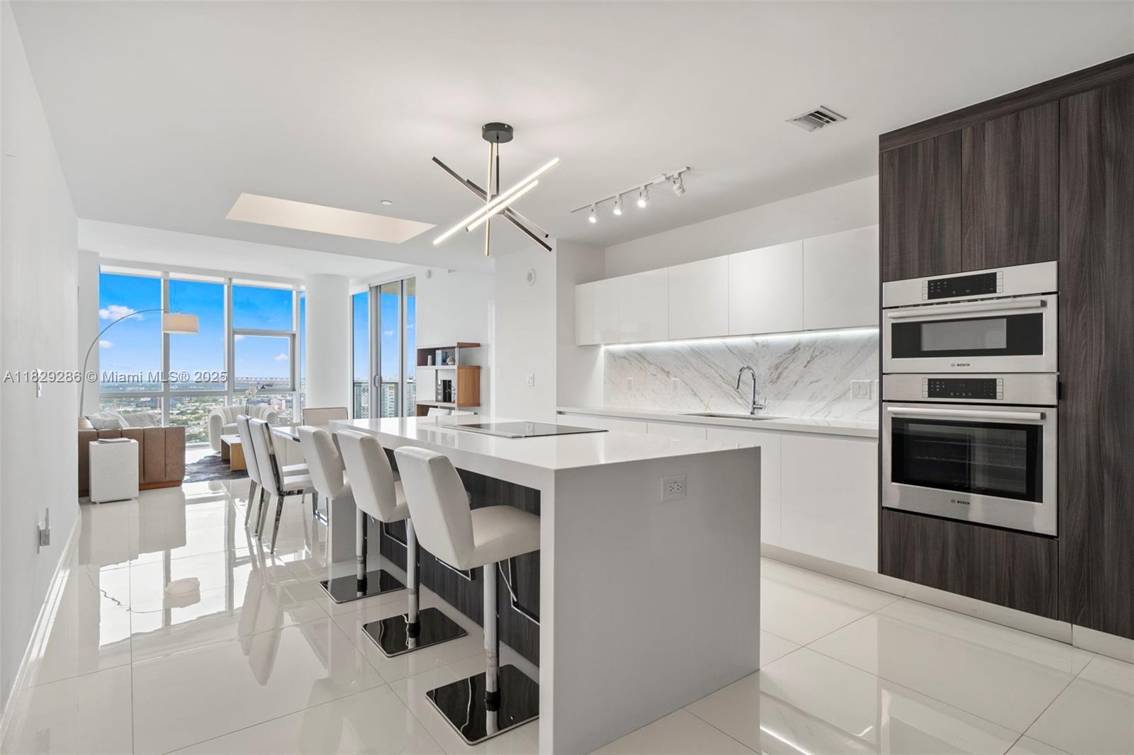 851 NE 1st Ave #3201, Miami FL 33132