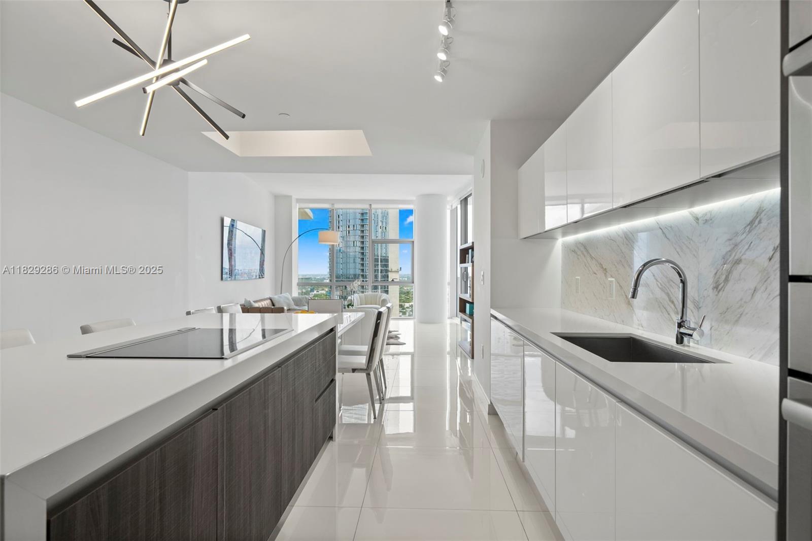 851 NE 1st Ave #3201, Miami FL 33132