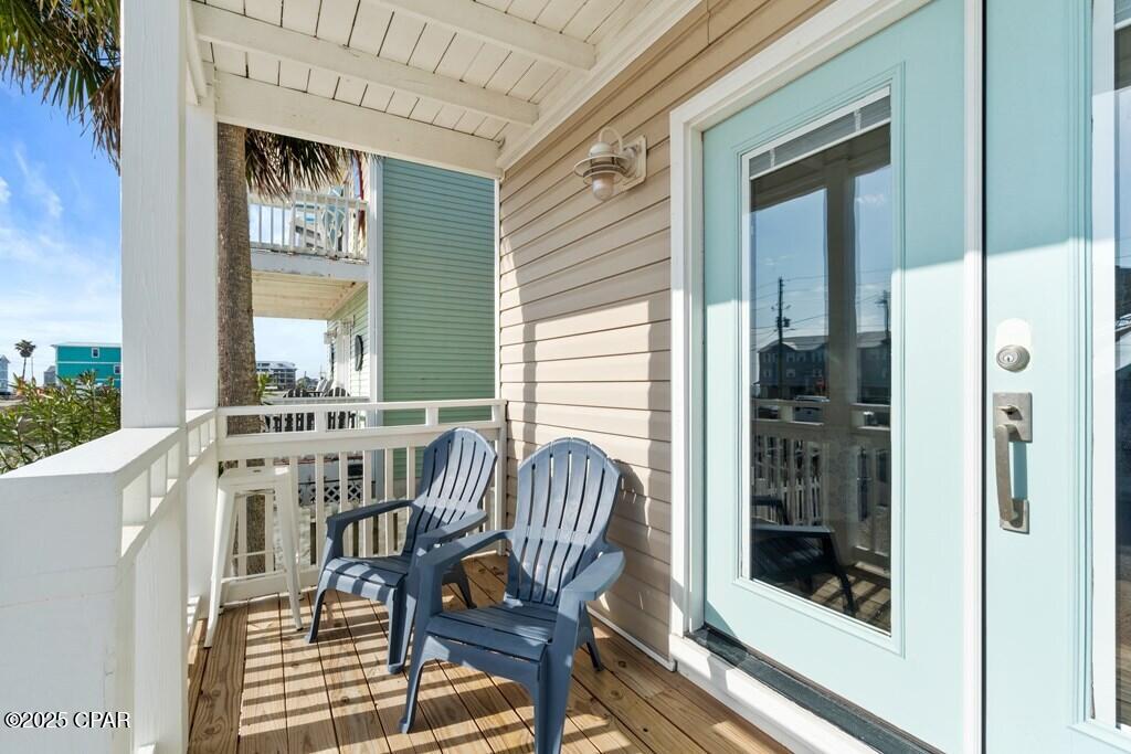 Image 40 For 830 Oleander Avenue