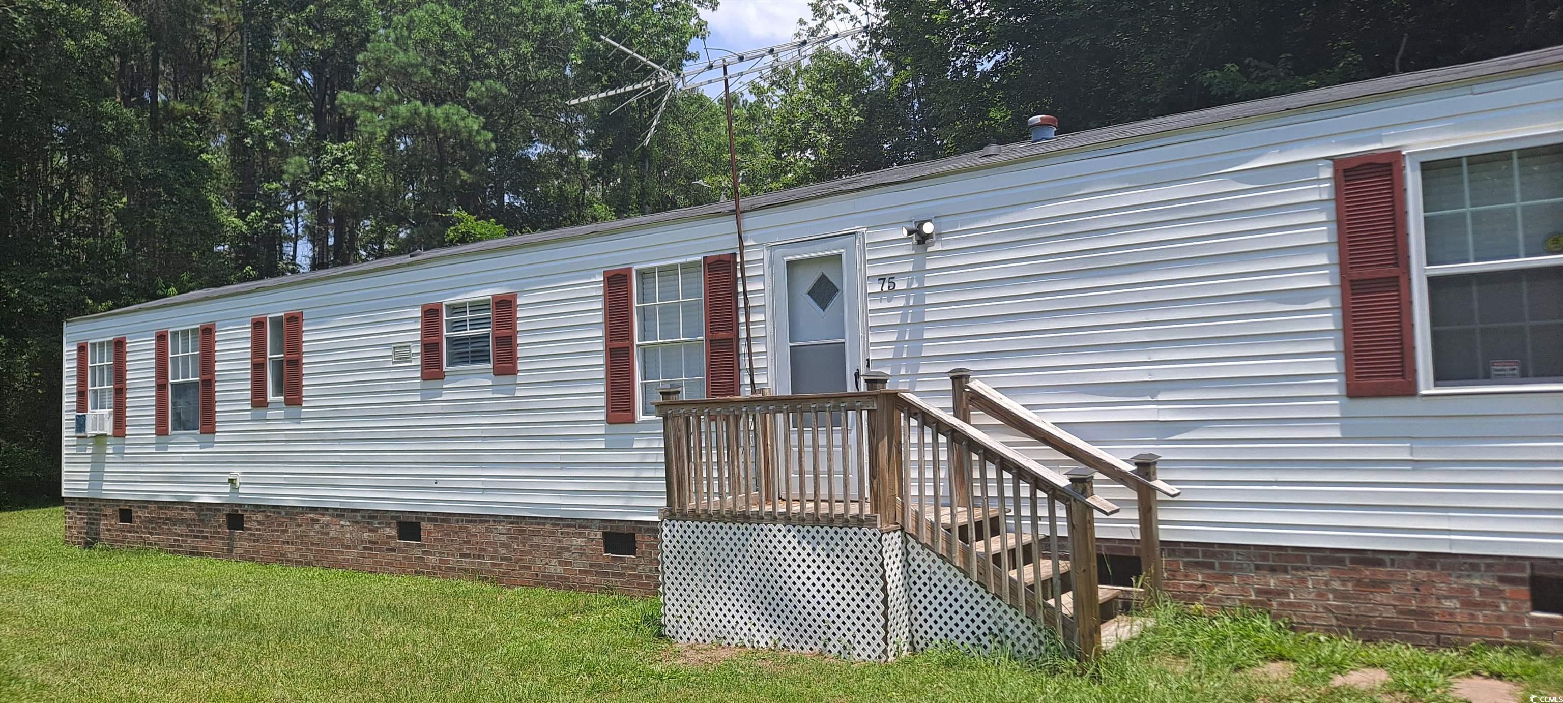 75 Page Ln. Pawleys Island, SC 29585