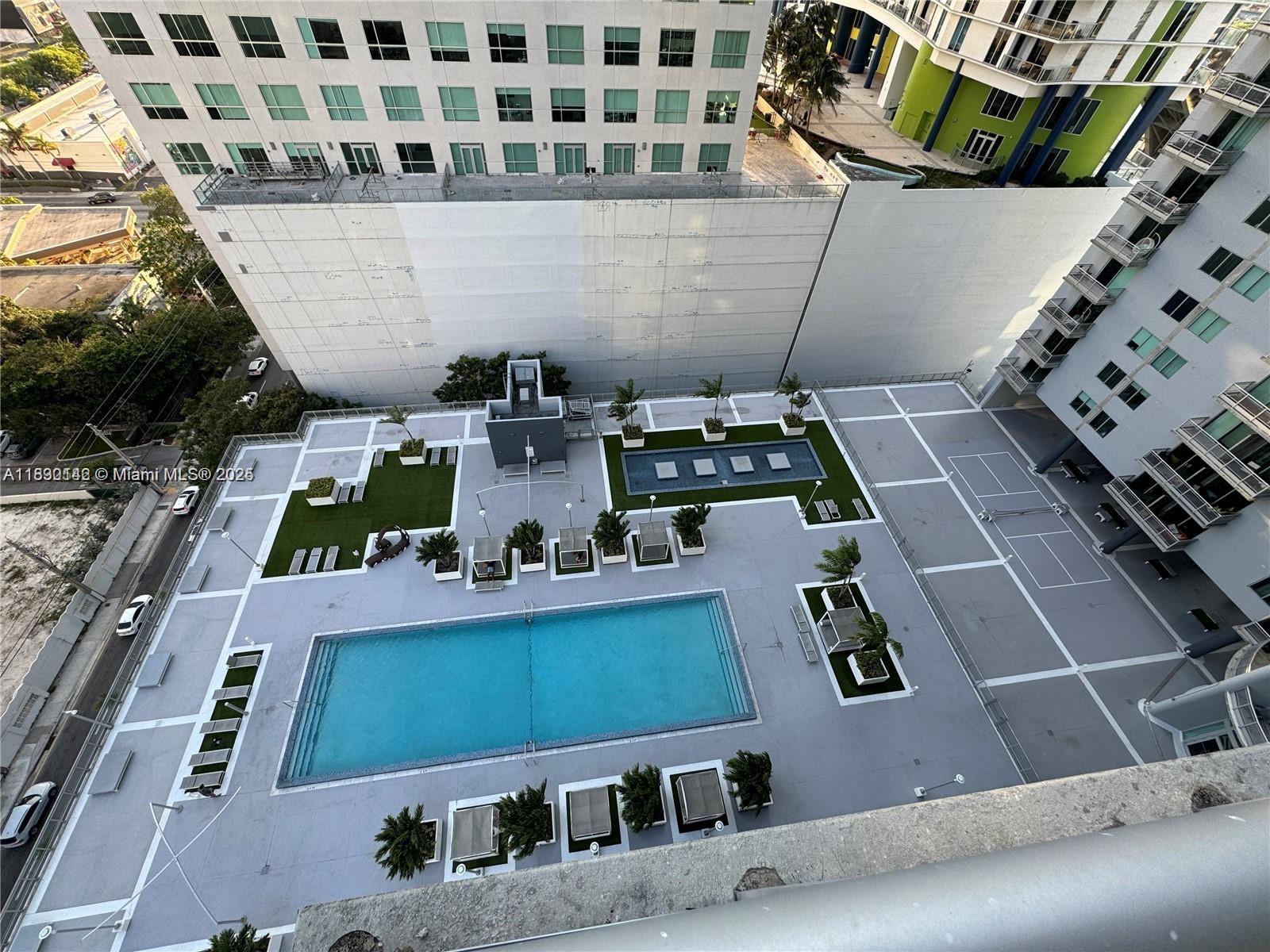 690 SW 1st Ct #2026, Miami FL 33130