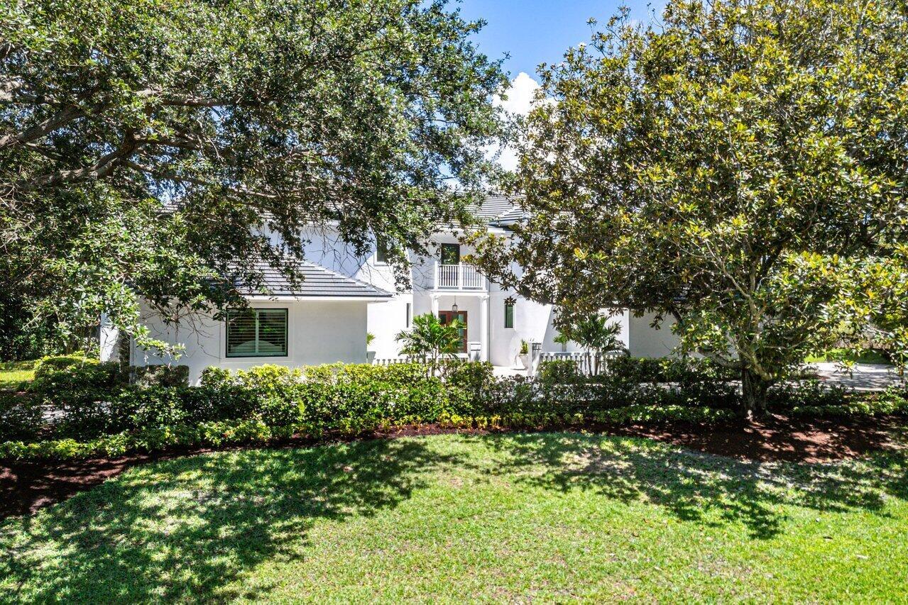 Showcase Image of listing 18385 SE Village Circle