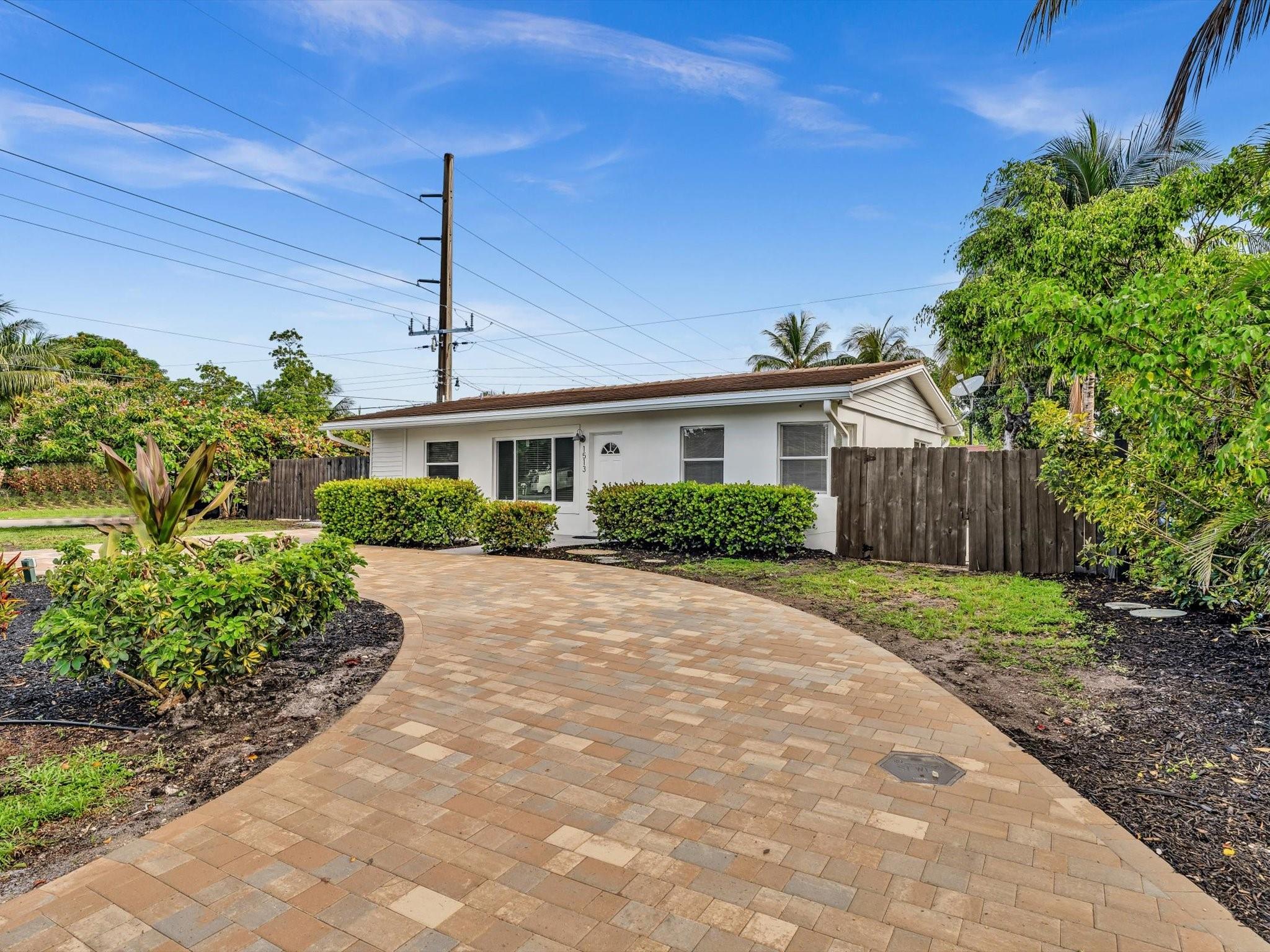 1513 30th Ct, Pompano Beach, Florida 33064