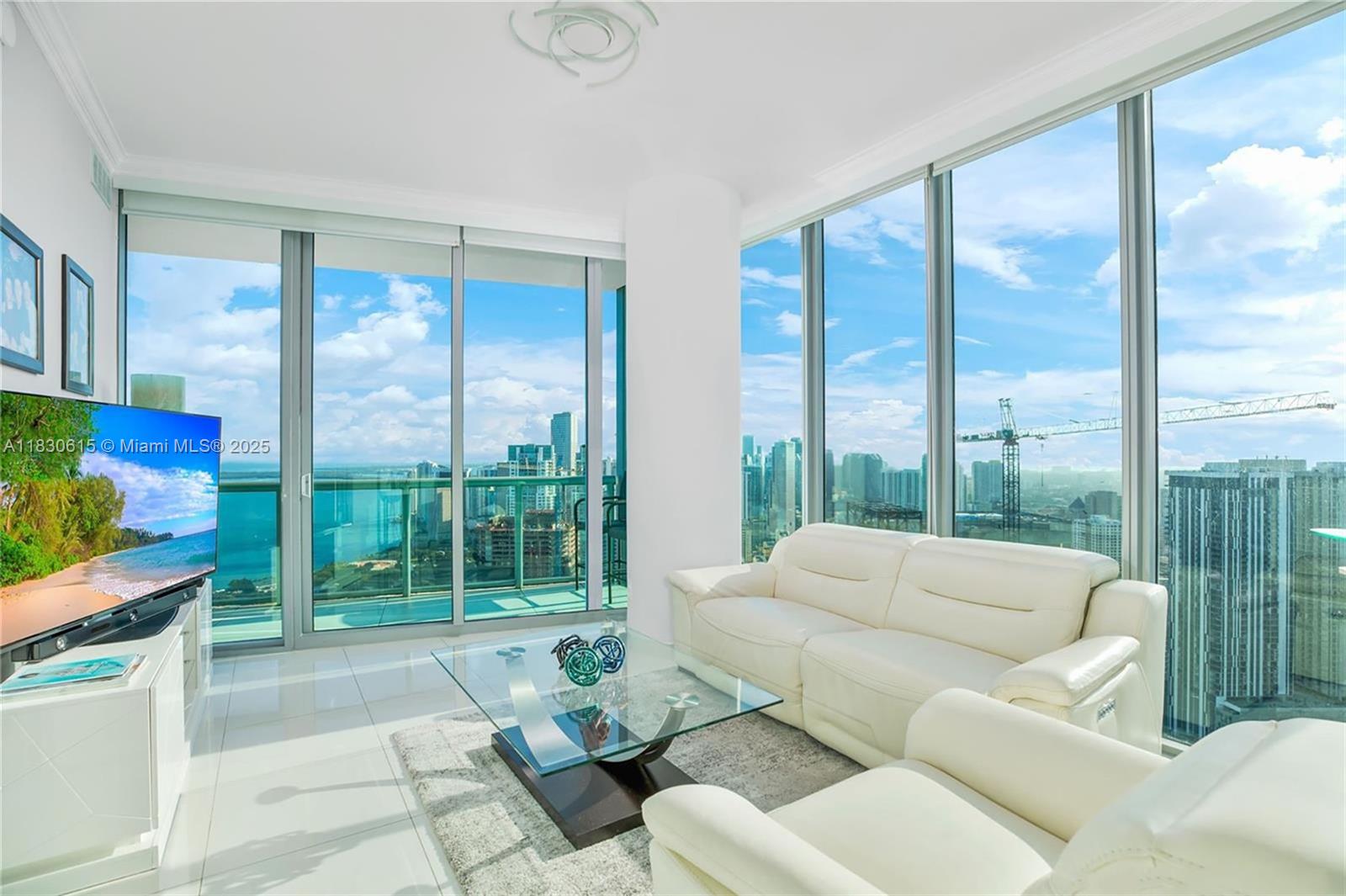 888 Biscayne Blvd #5301, Miami FL 33132