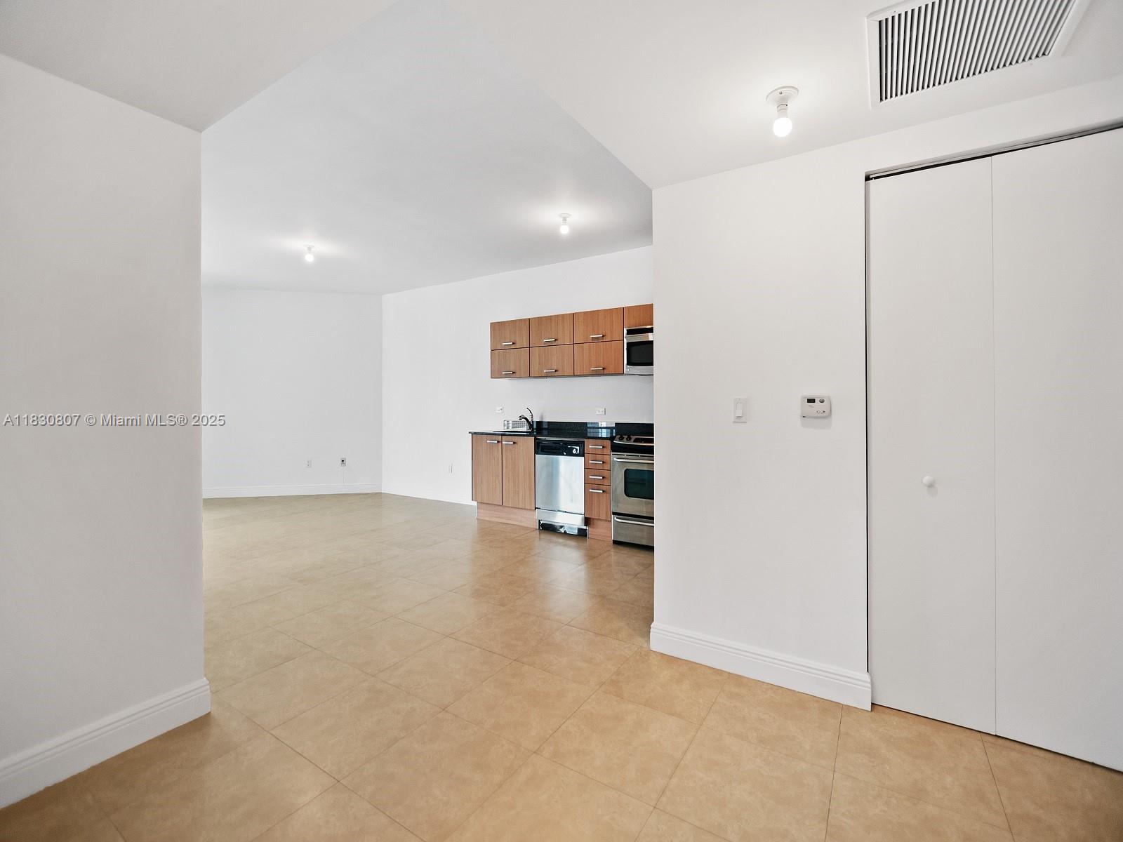 350 S MIAMI Ave #3510, Miami FL 33130