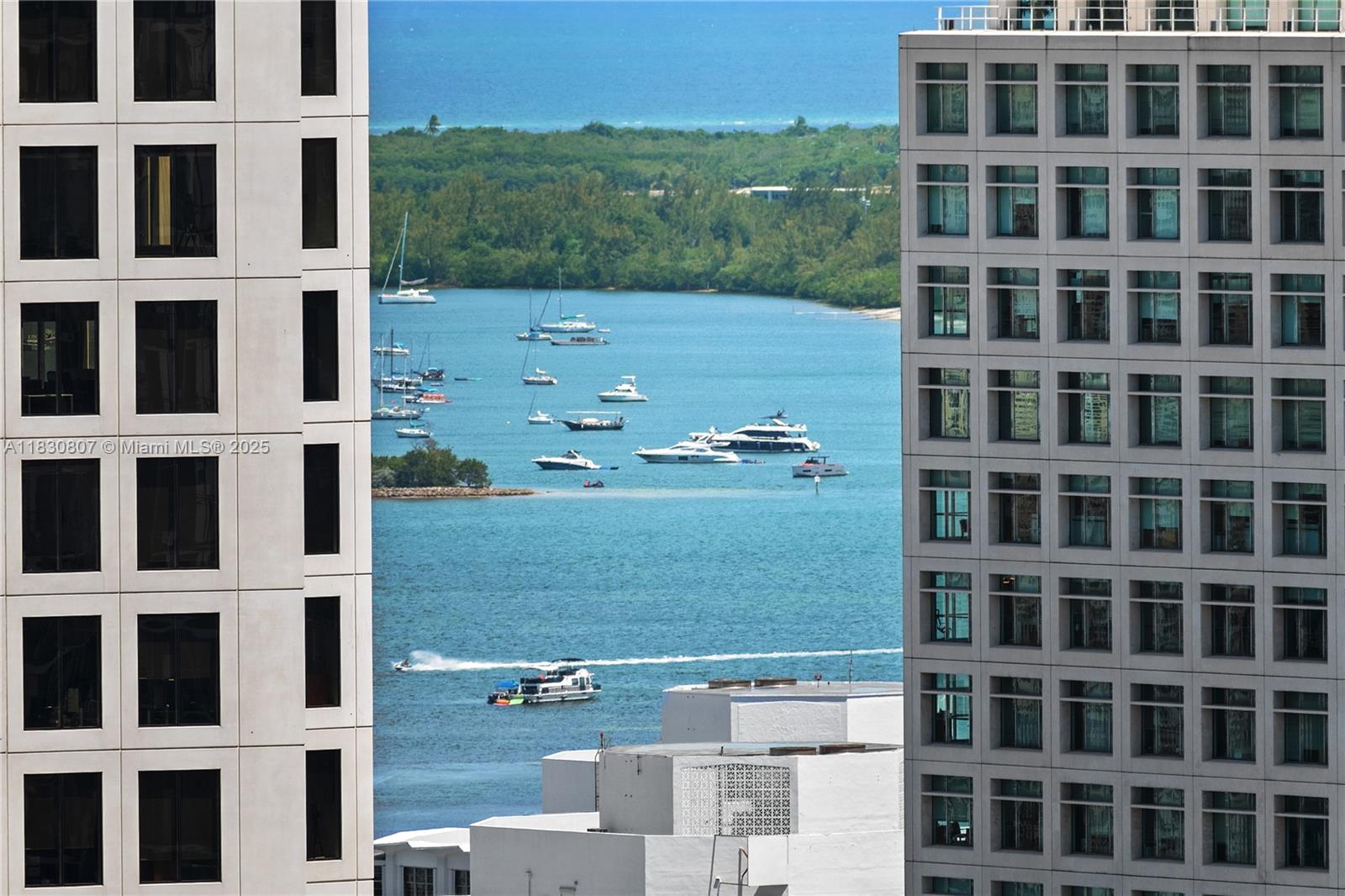 350 S MIAMI Ave #3510, Miami FL 33130