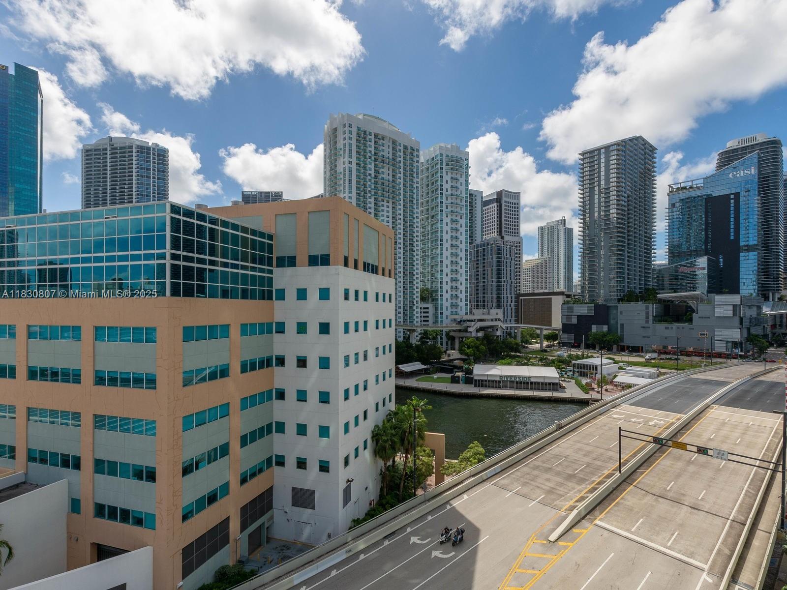 350 S MIAMI Ave #3510, Miami FL 33130