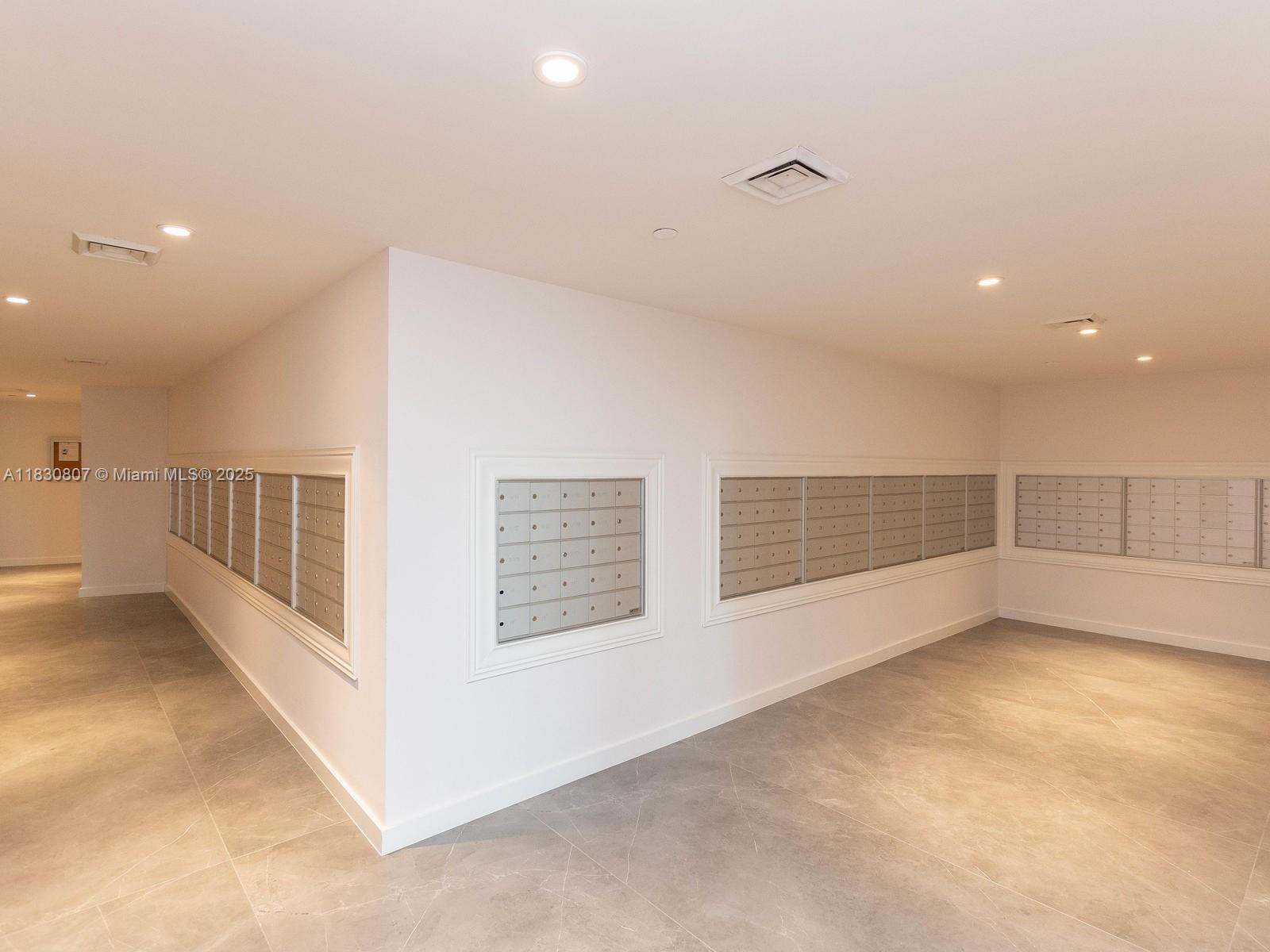 350 S MIAMI Ave #3510, Miami FL 33130