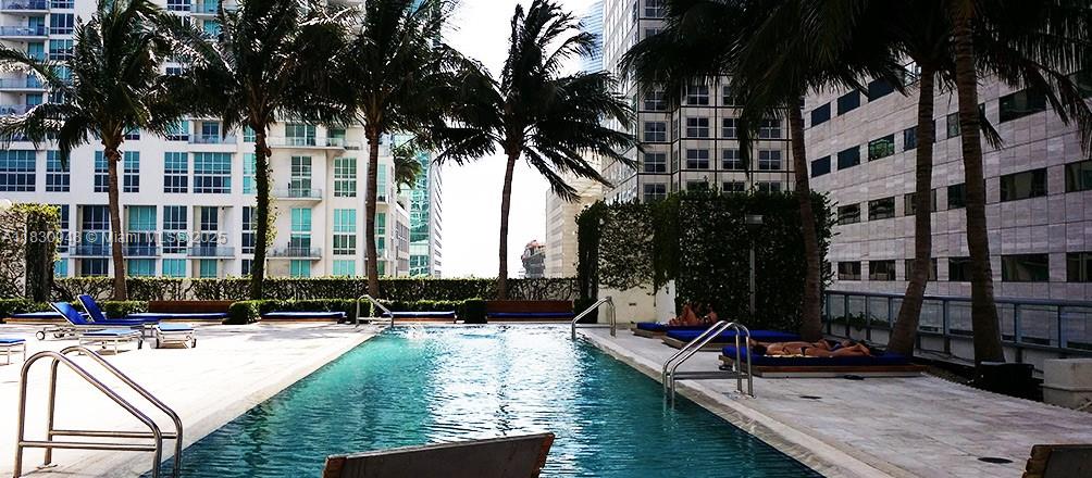 325 S Biscayne Blvd #4319, Miami FL 33131