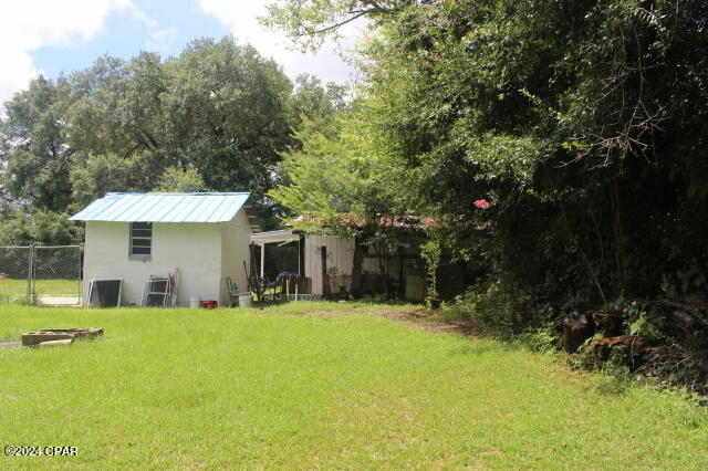 Image 9 For 4583 Dickson Road