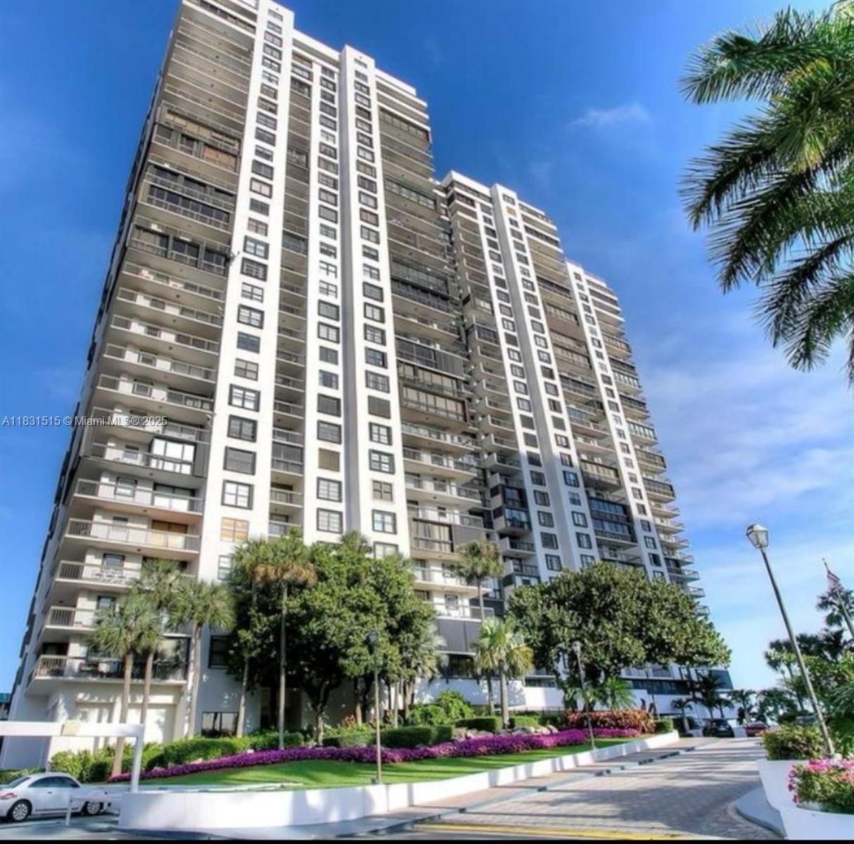 Brickell Bay Club Condo