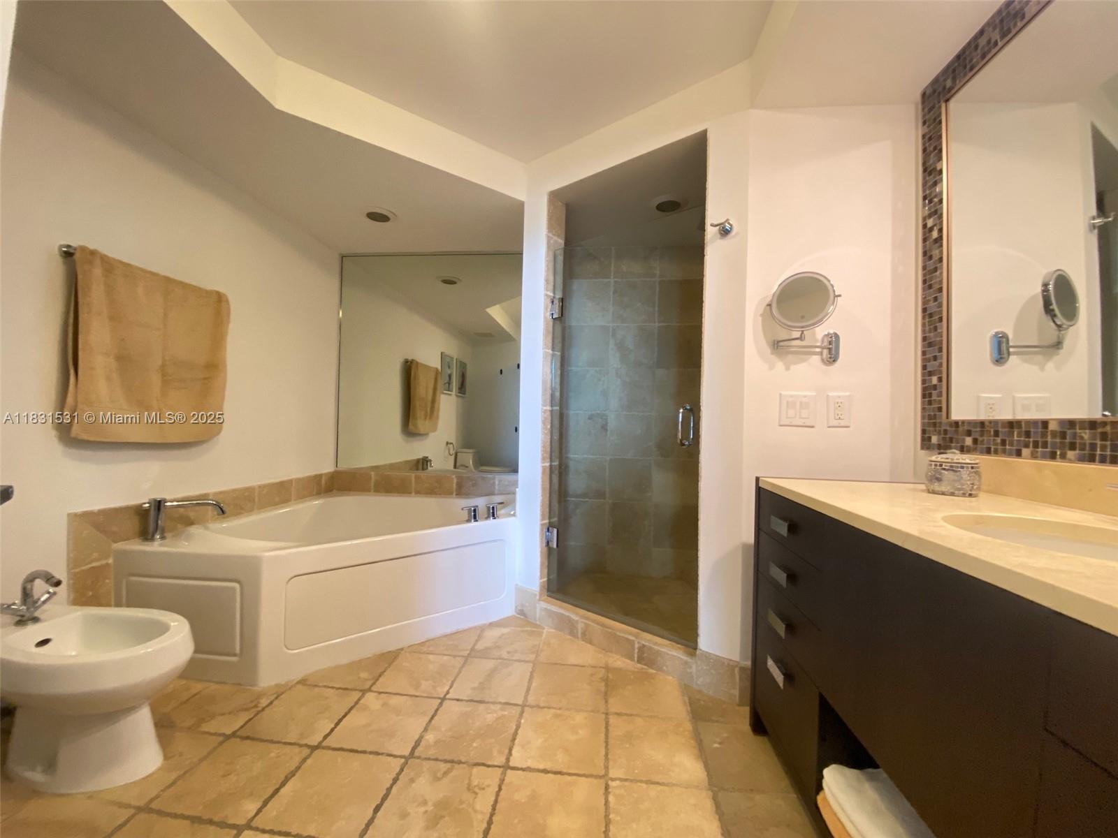 18201 Collins Ave #1708, Sunny Isles Beach FL 33160