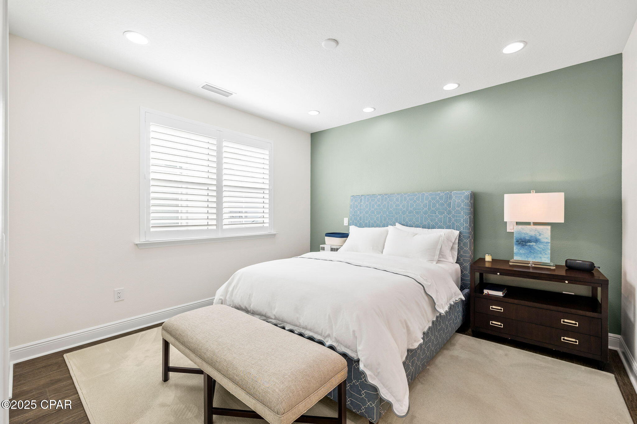 Image 16 For 8634 Shell Sink Drive