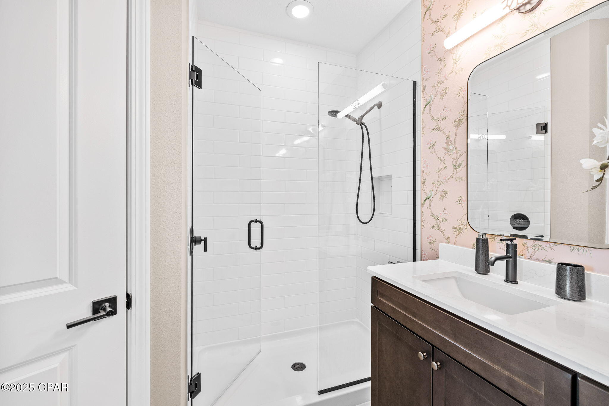 Image 21 For 8634 Shell Sink Drive