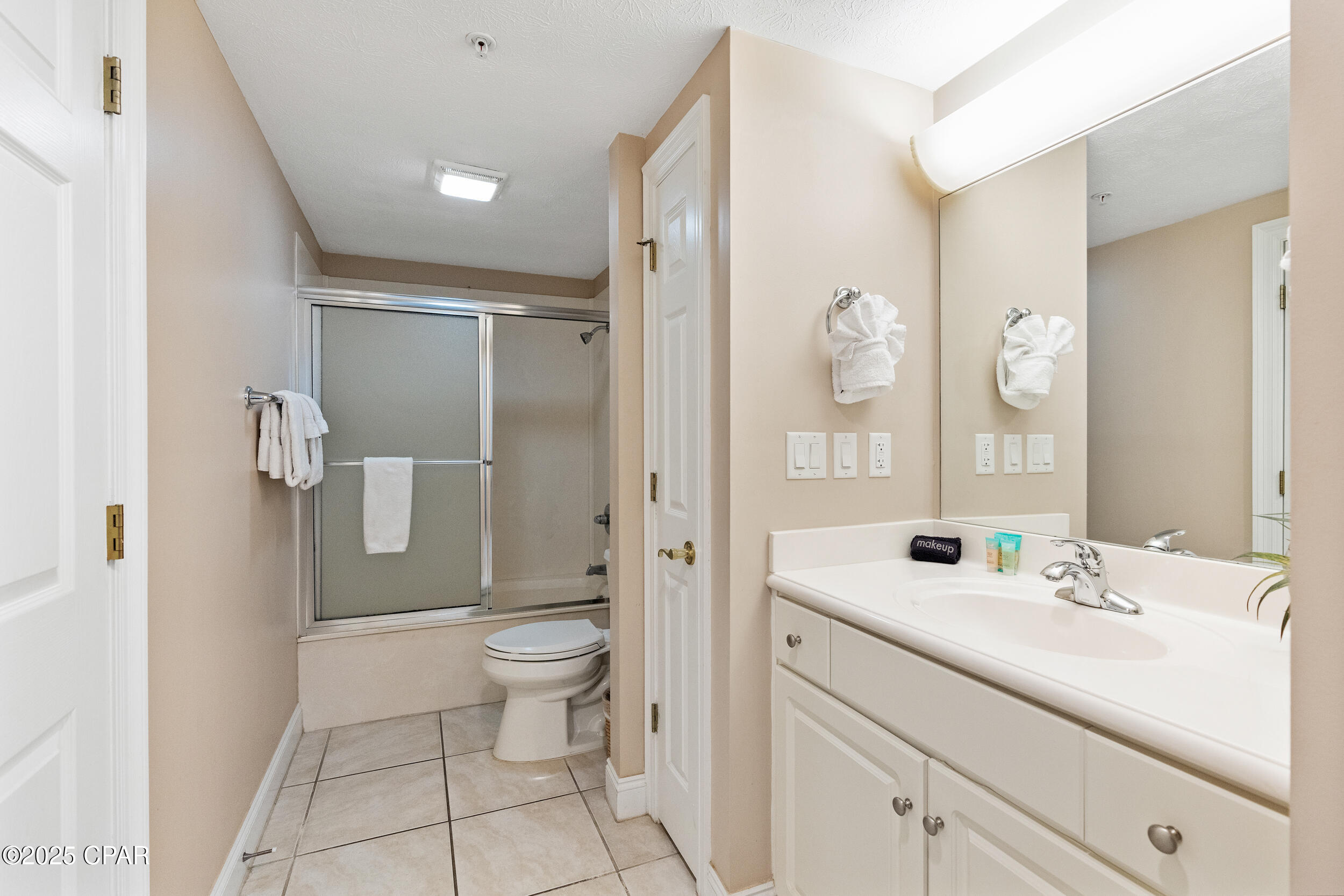 Image 19 For 5004 Thomas Drive 1704