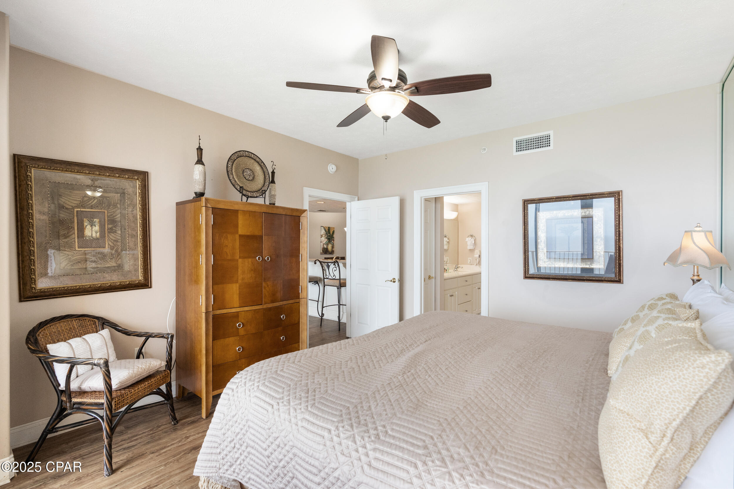 Image 31 For 5004 Thomas Drive 1704