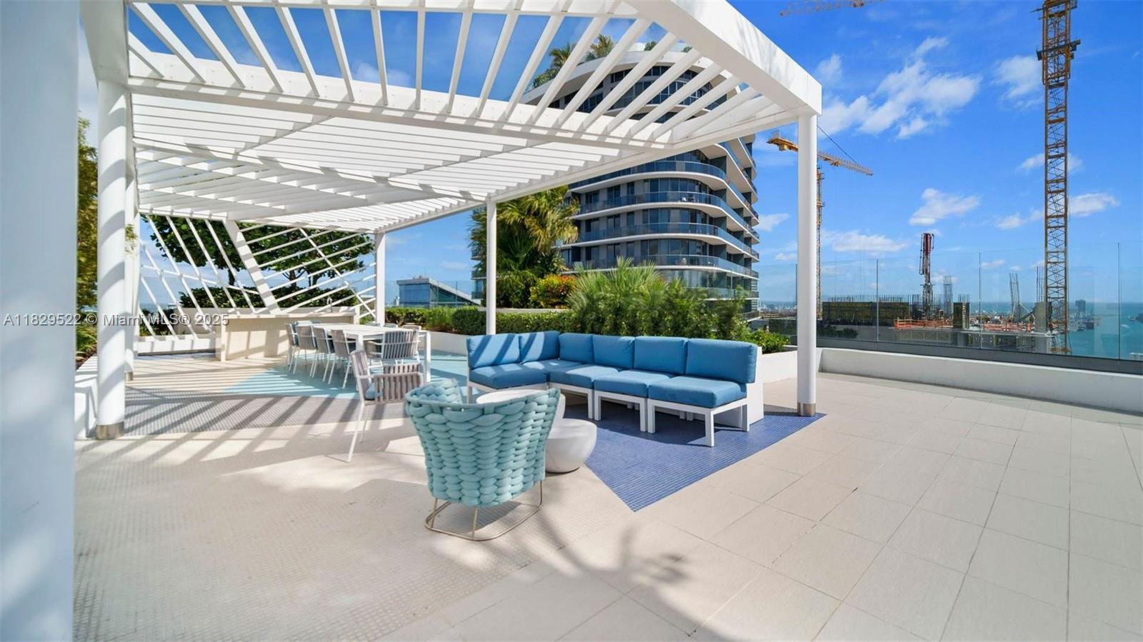 55 SW 9th St #3908, Miami FL 33130