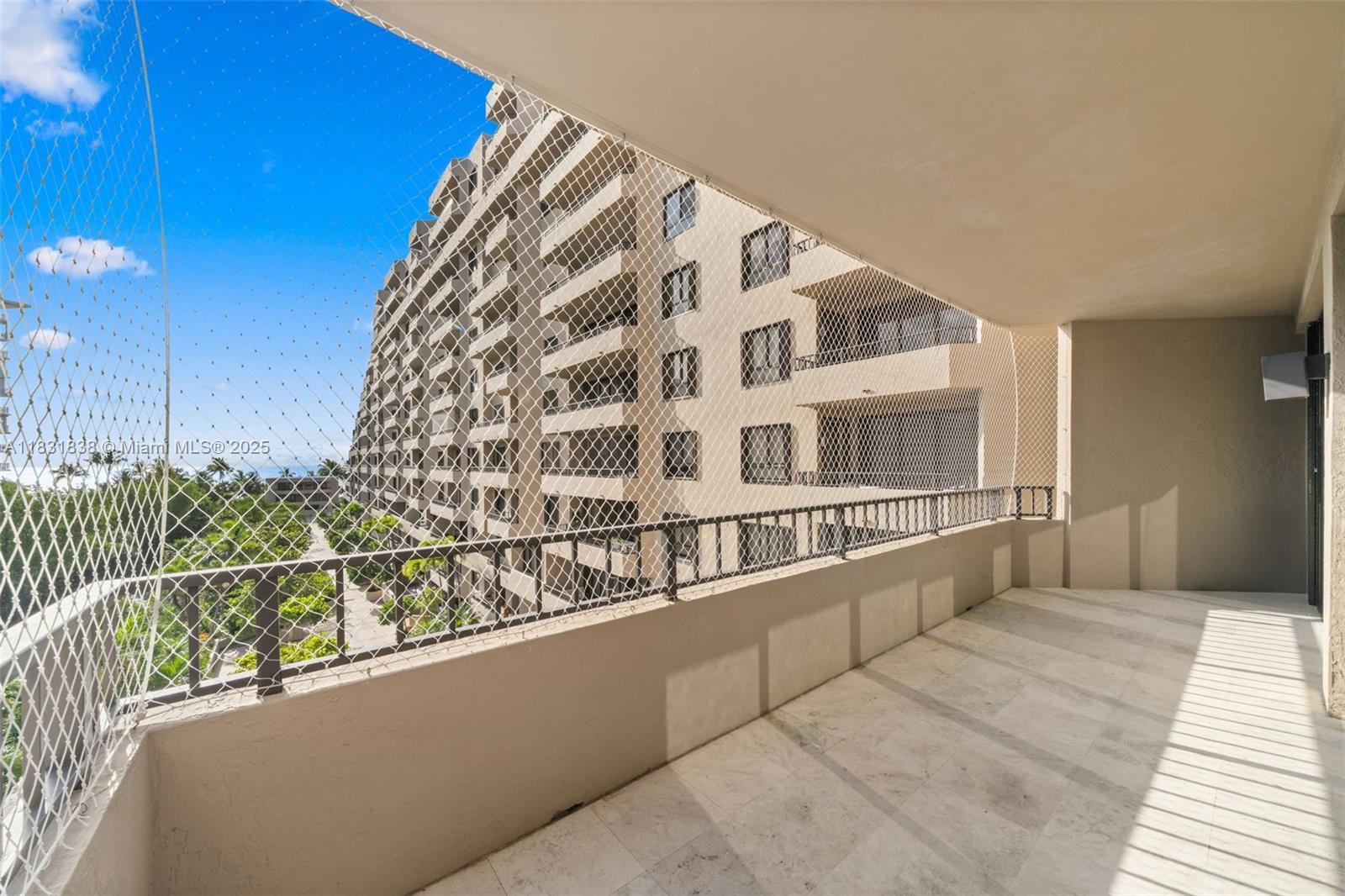251 Crandon Blvd #505, Key Biscayne FL 33149
