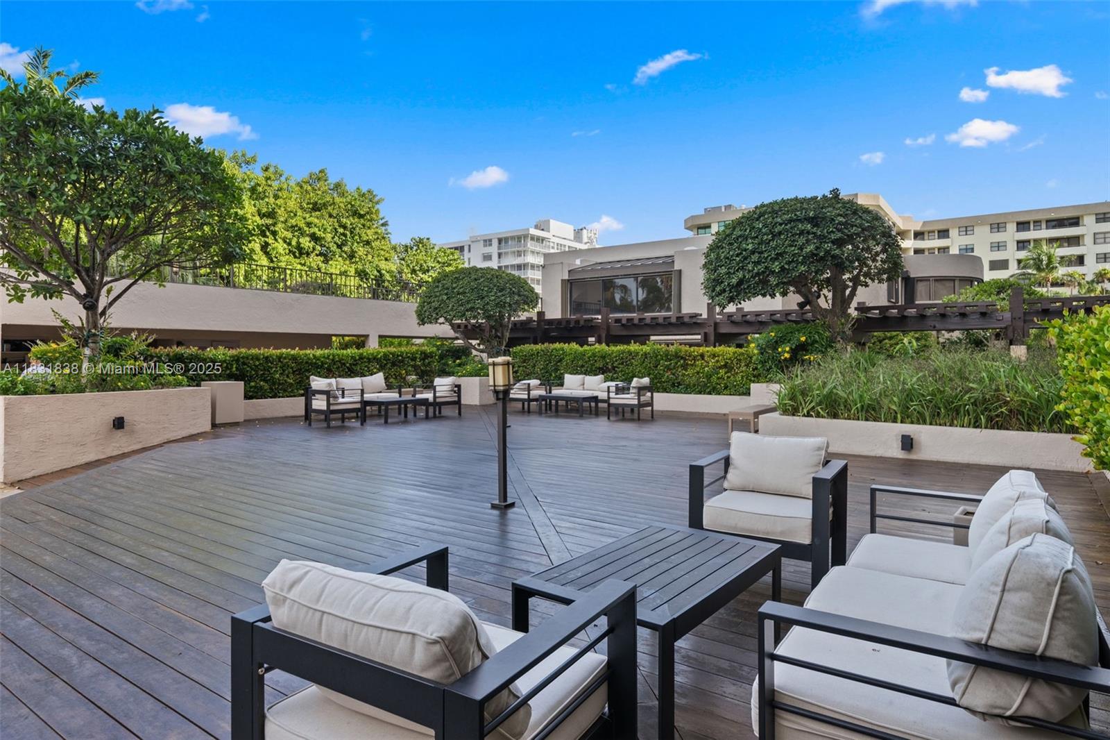 251 Crandon Blvd #505, Key Biscayne FL 33149