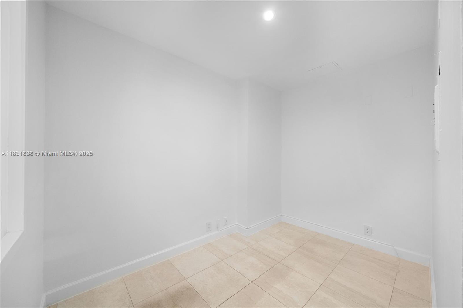 251 Crandon Blvd #505, Key Biscayne FL 33149