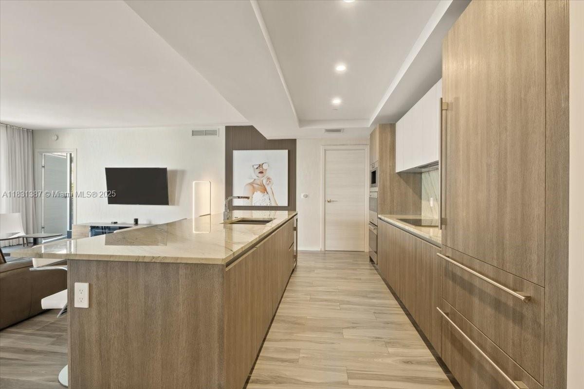 Condo for Rent in Miami, FL