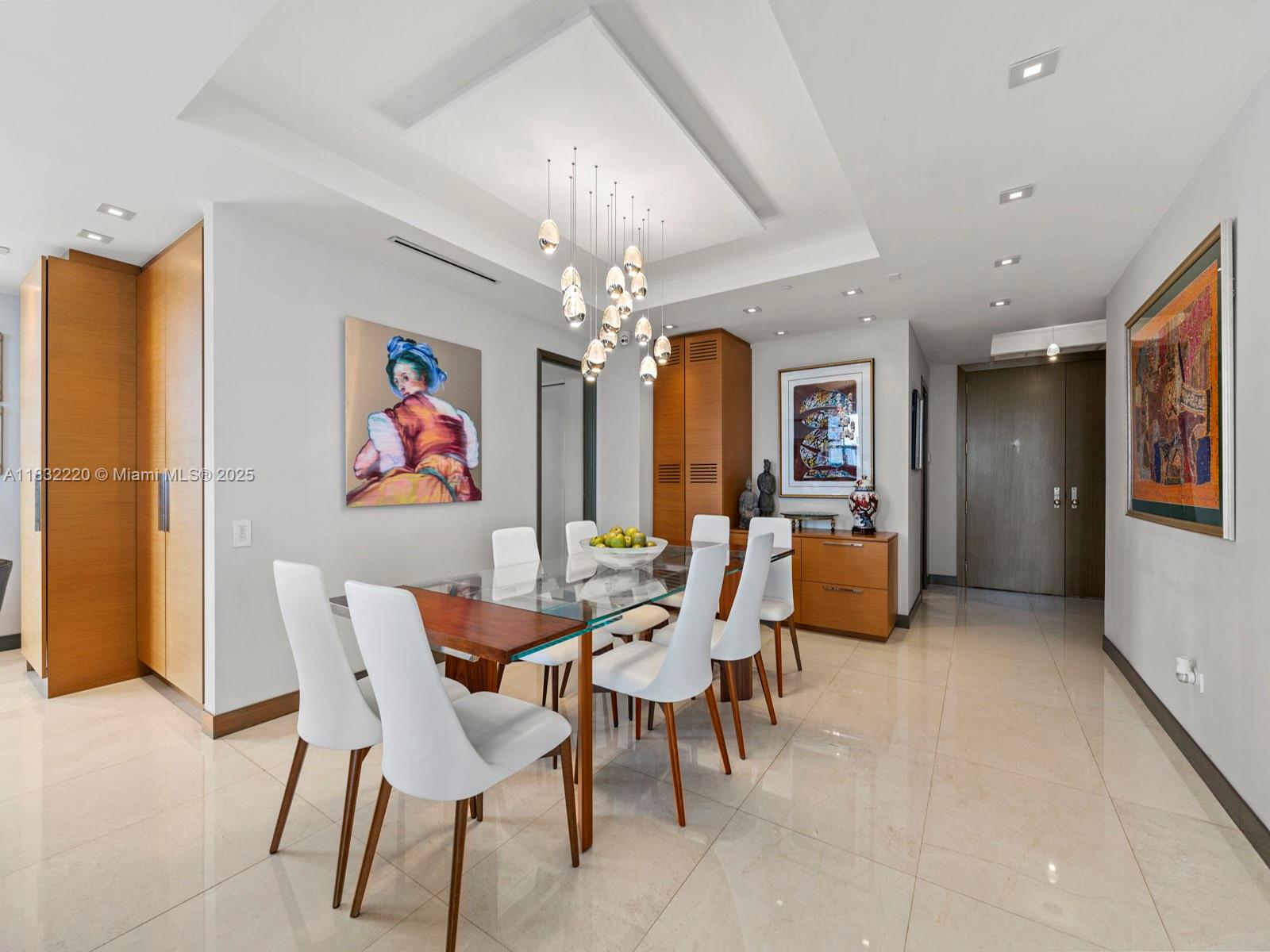 808 Brickell Key Dr #3208, Miami FL 33131