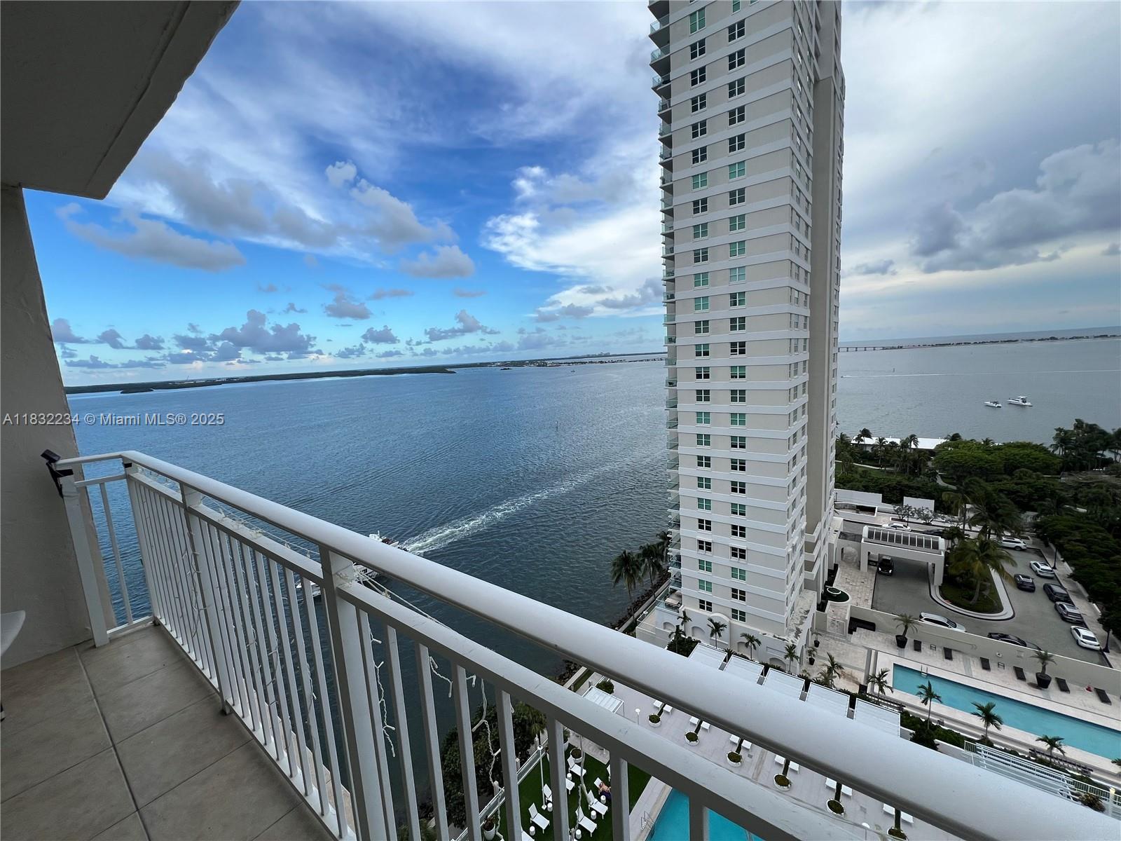 770 Claughton Island Dr #1812, Miami FL 33131