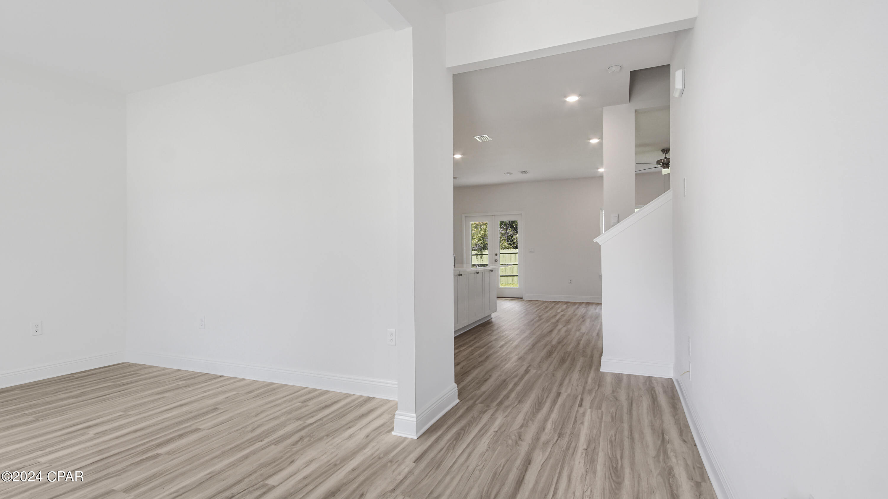 Image 2 For 627 Melrose Way