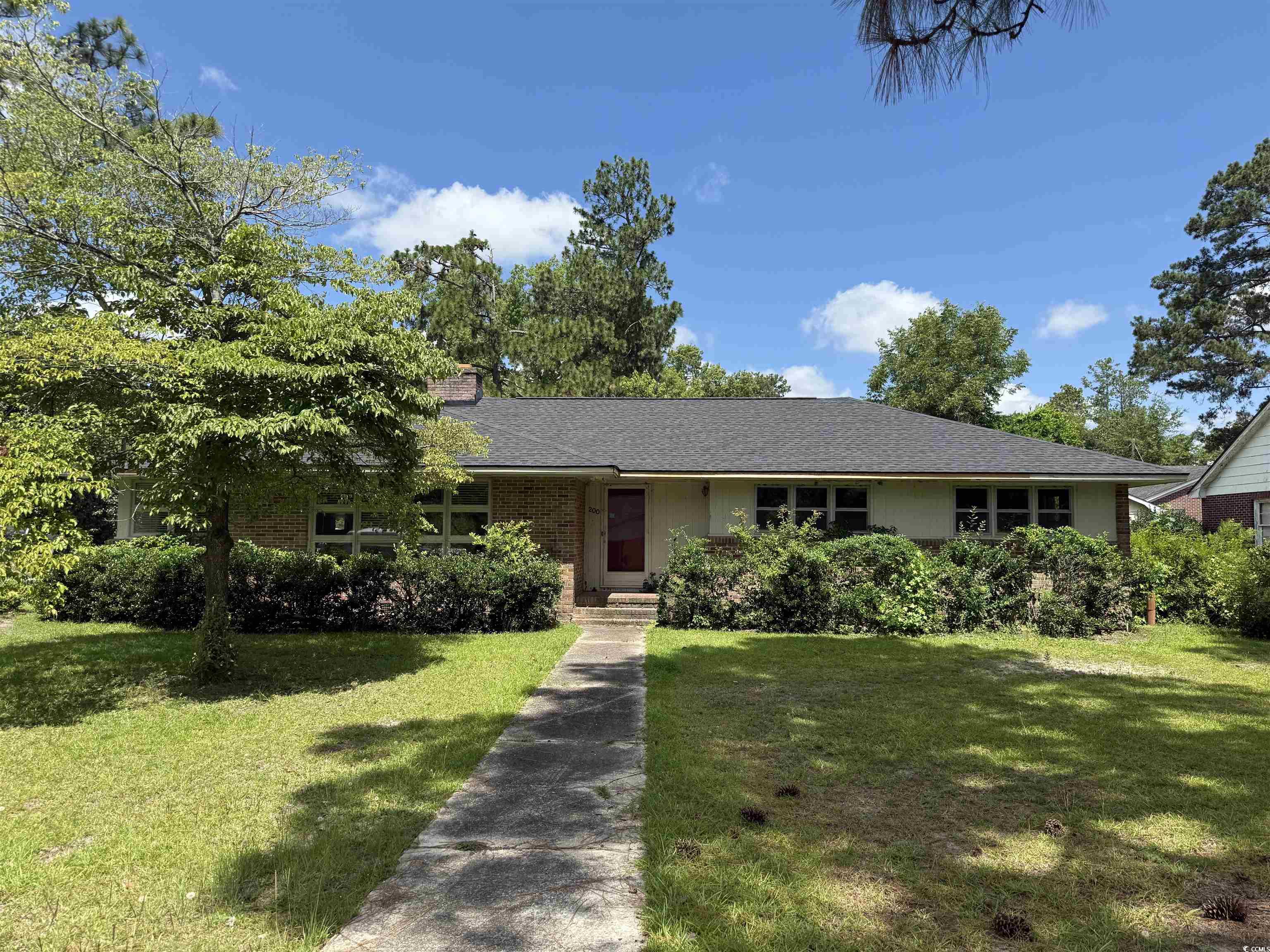 200 Magnolia St. Lake City, SC 29560