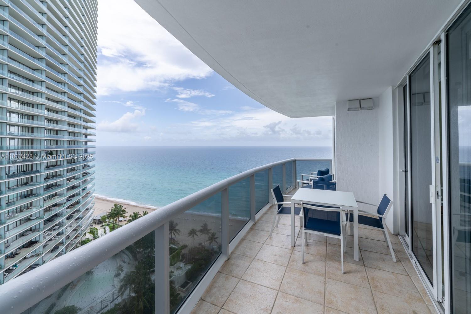 Apartamento en Venta en Sunny Isles Beach, FL
